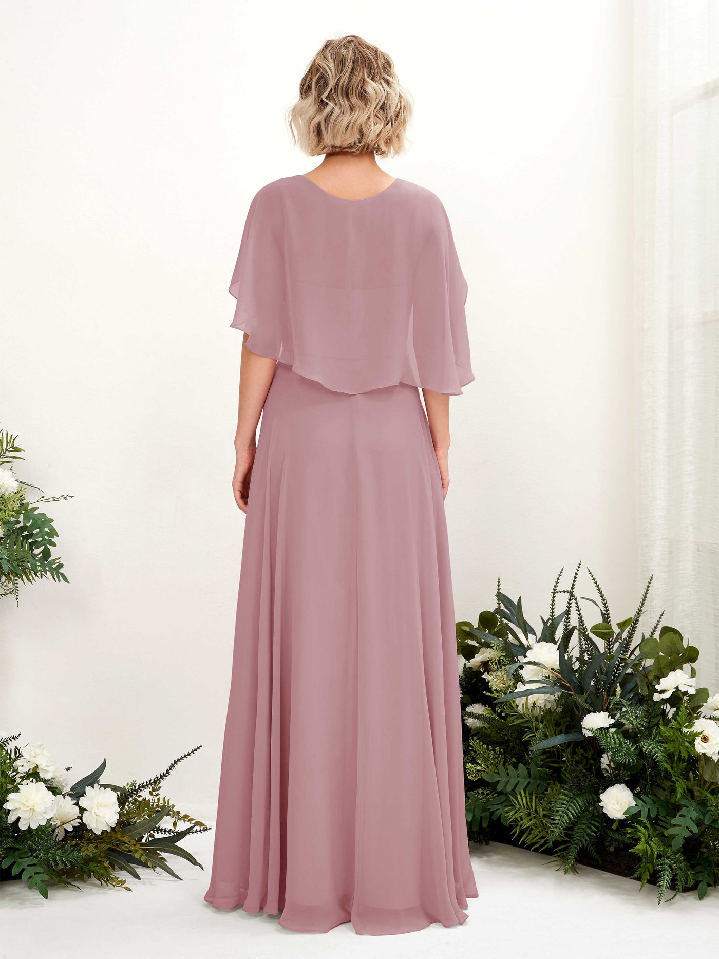 Carlyna Vestido línea A con escote en V y mangas capa hasta el suelo vestido de dama de honor Malva Clásico #color_malva-cl-sico