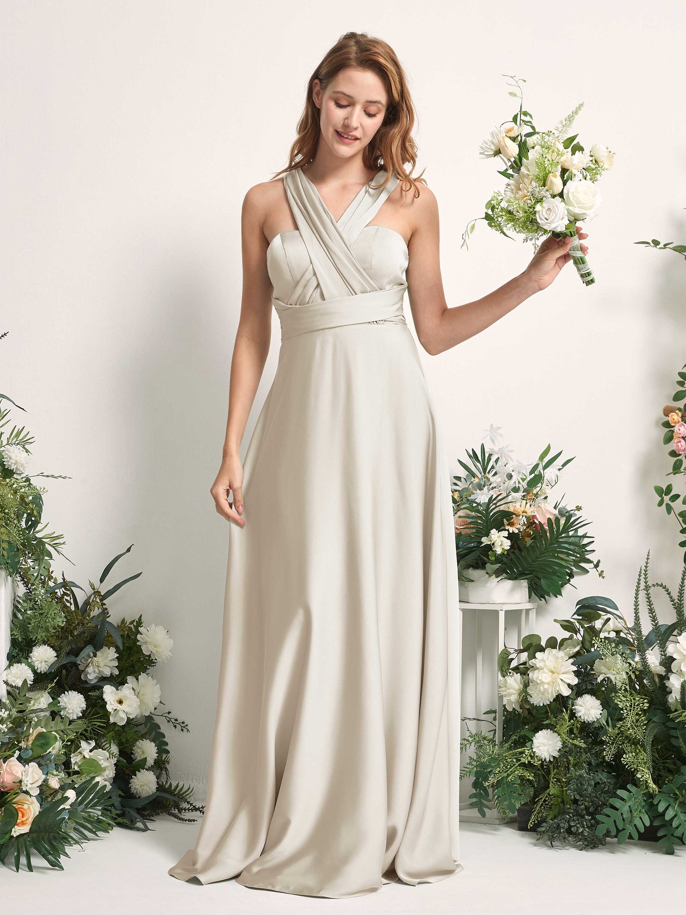 Carlyna Vestido línea A cuello de corazón hasta el suelo dama de honor Champán #color_champ-n