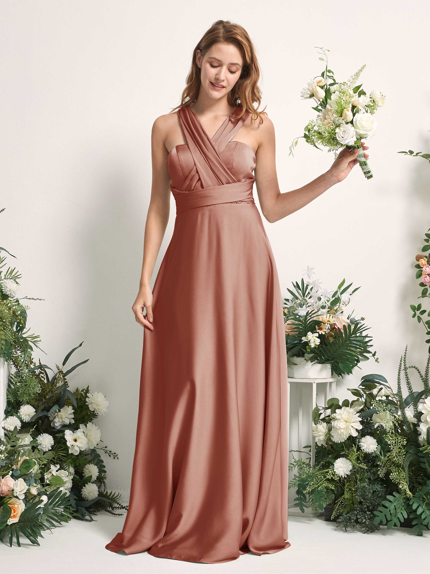 Carlyna Vestido línea A cuello de corazón hasta el suelo dama de honor Siena Natural #color_siena-natural