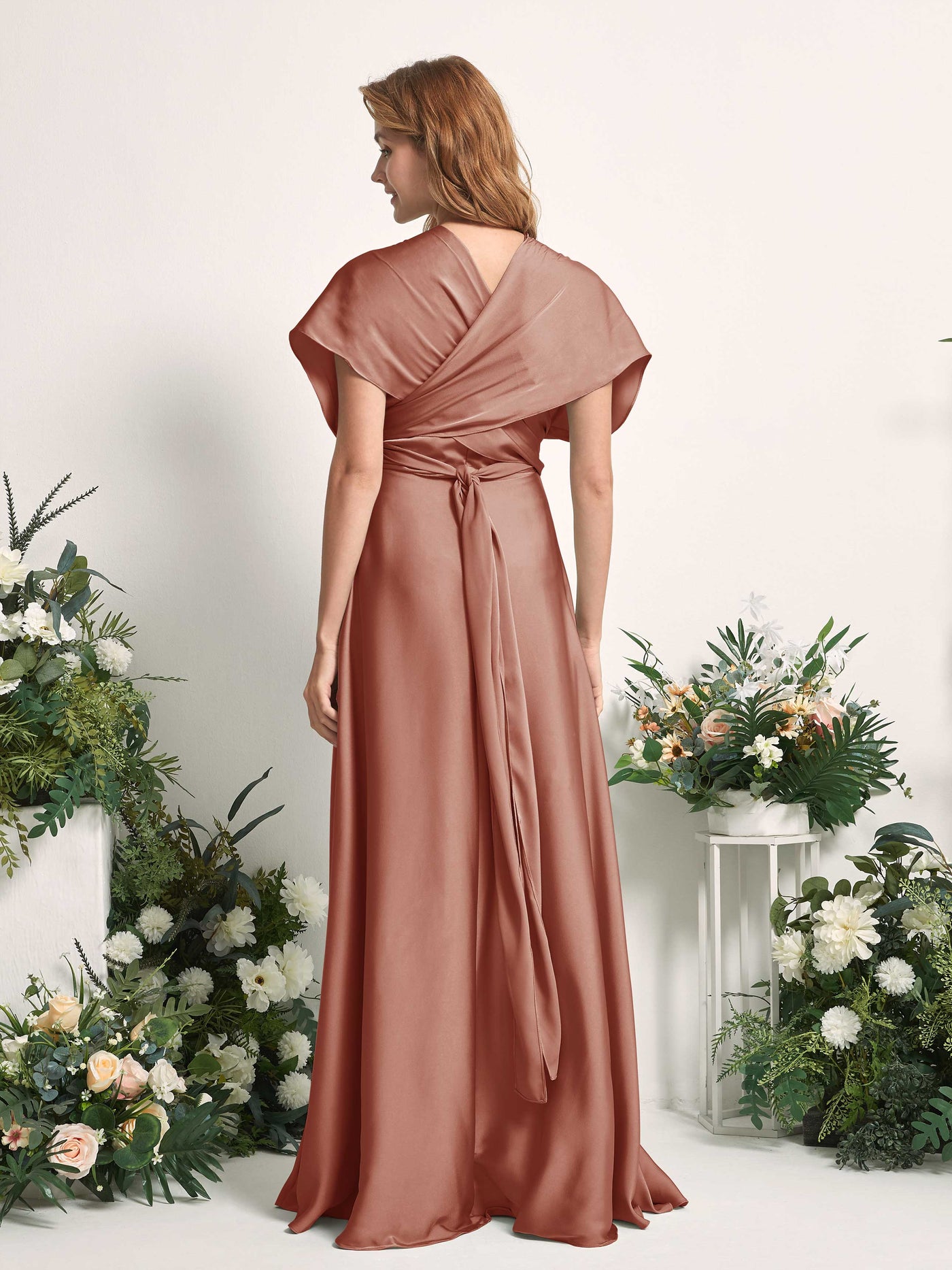 Carlyna Vestido línea A cuello de corazón hasta el suelo dama de honor Siena Natural #color_siena-natural