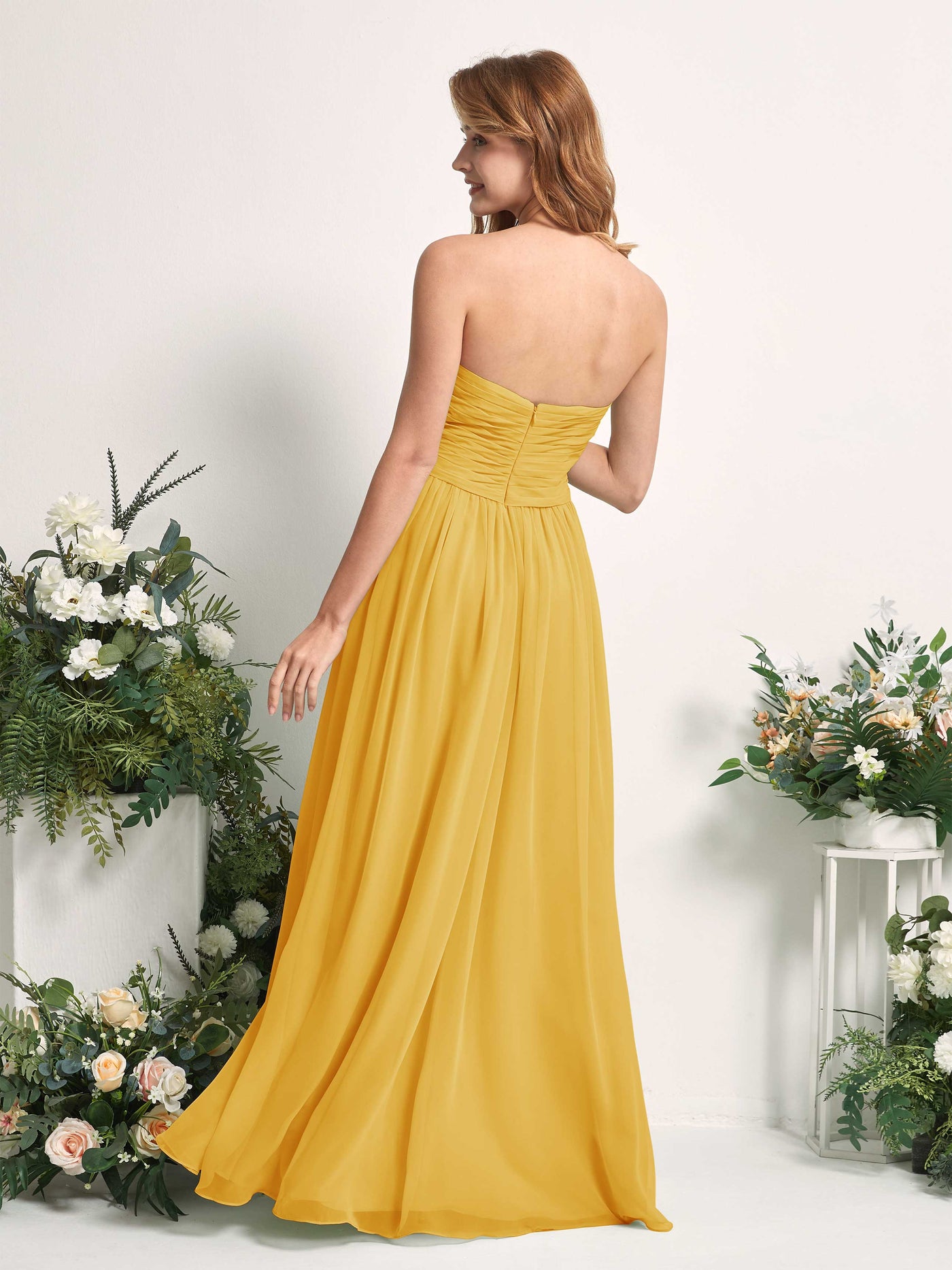 Carlyna Vestido Línea A Cuello de corazón Hasta el suelo Gasa Fruncido Dama de honor Amarillo Mostaza #color_amarillo-mostaza