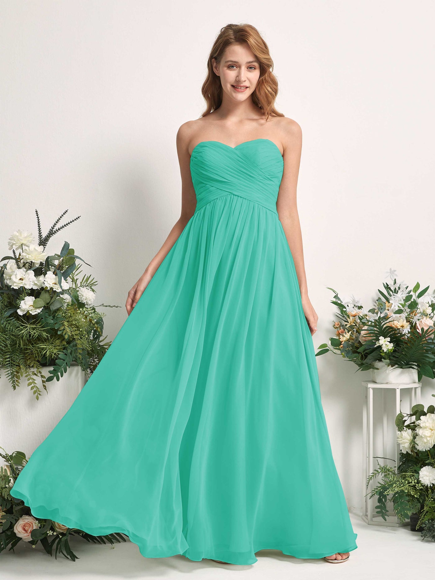 Carlyna Vestido Línea A Cuello de corazón Hasta el suelo Gasa Fruncido Dama de honor Azul Tiffany #color_azul-tiffany