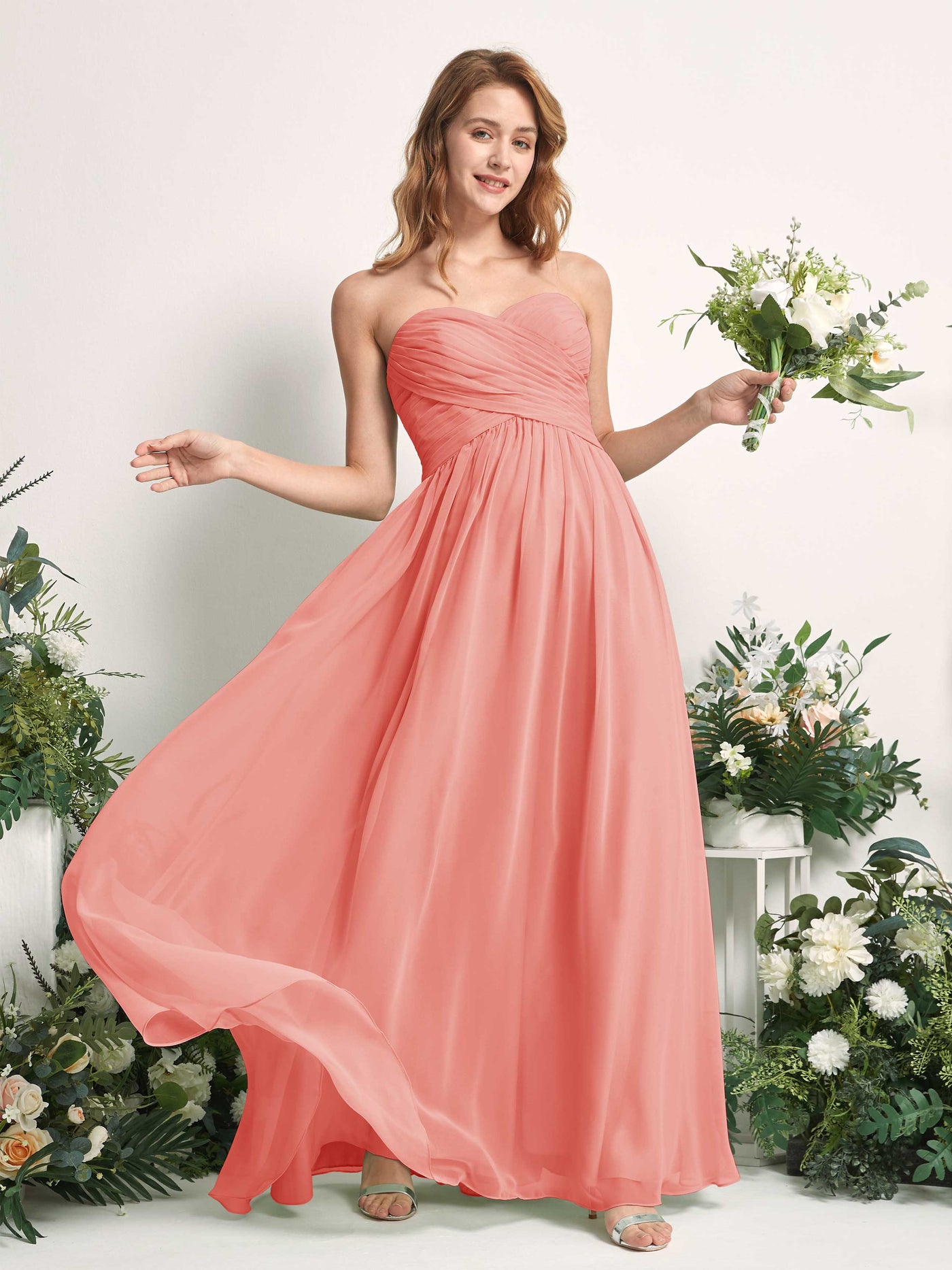 Carlyna Vestido Línea A Cuello de corazón Hasta el suelo Gasa Fruncido Dama de honor Rosa Melocotón #color_rosa-melocot-n
