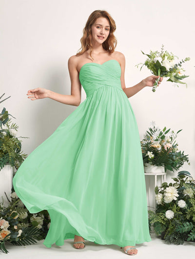 Carlyna Vestido Línea A Cuello de corazón Hasta el suelo Gasa Fruncido Dama de honor Verde Menta #color_verde-menta