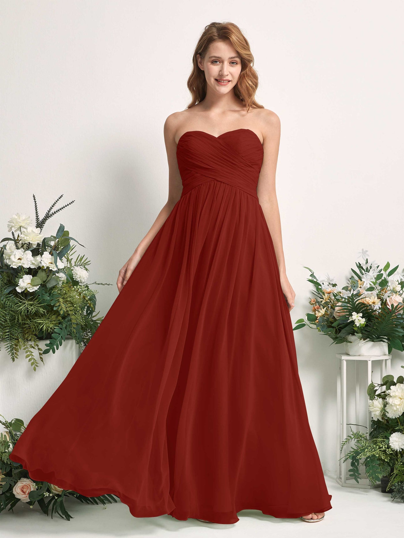 Carlyna Vestido Línea A Cuello de corazón Hasta el suelo Gasa Fruncido Dama de honor Óxido #color_xido