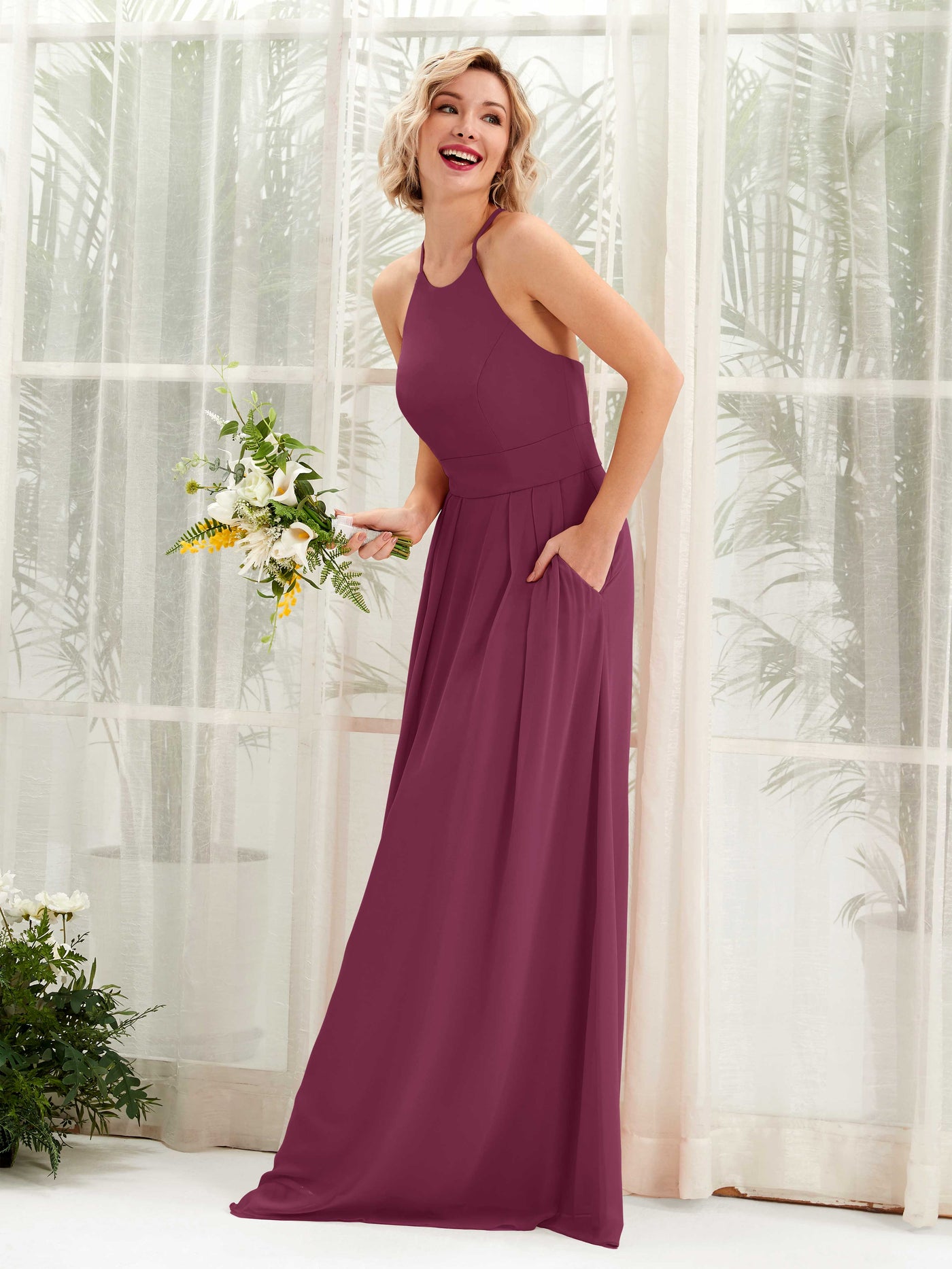 Carlyna Vestido Línea A Cuello Redondo Hasta el Suelo Bolsillos Dama de Honor Chianti #color_chianti