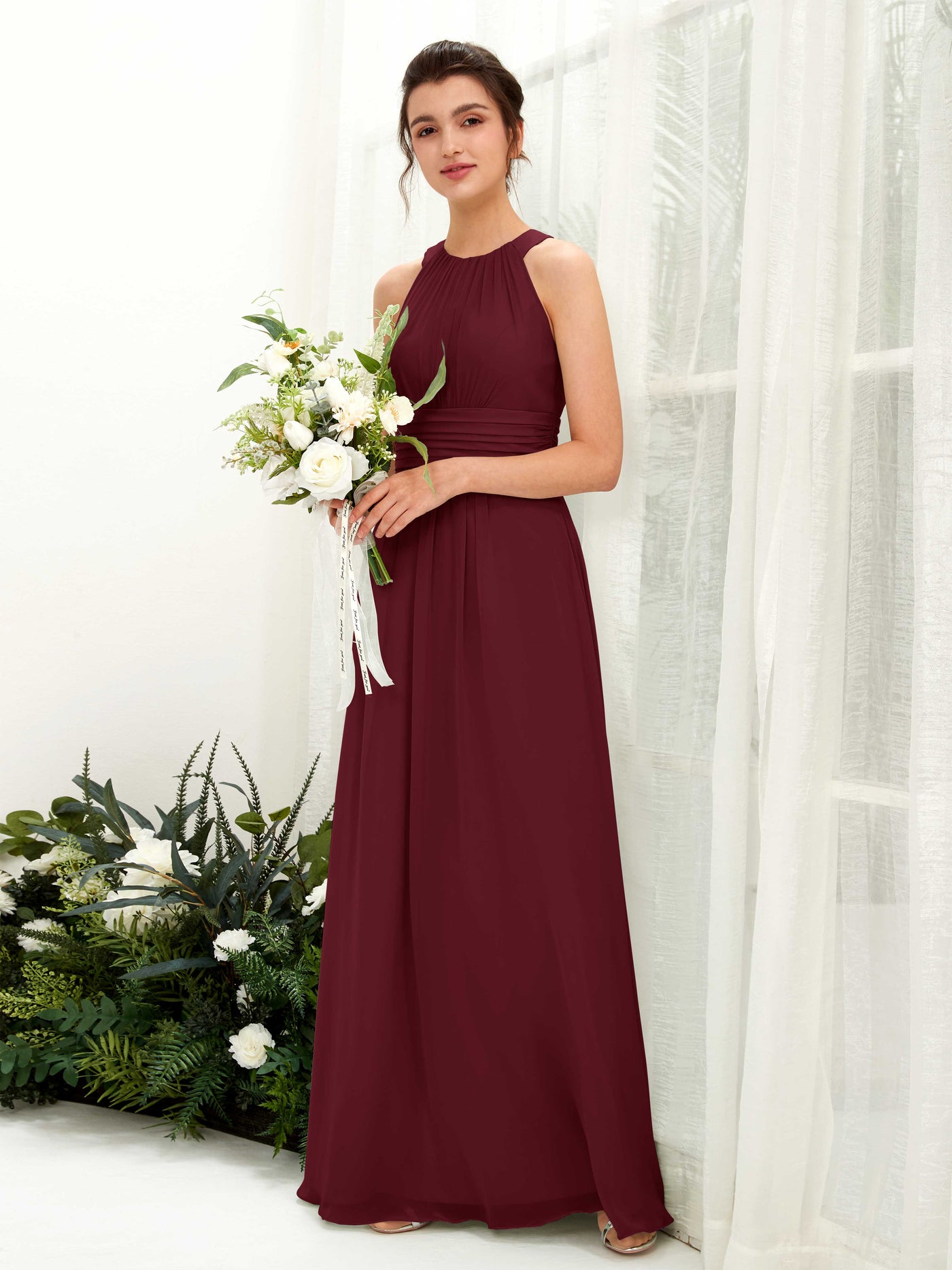 Carlyna Vestido línea A cuello redondo hasta el suelo fruncido dama de honor Borgoña #color_borgo-a