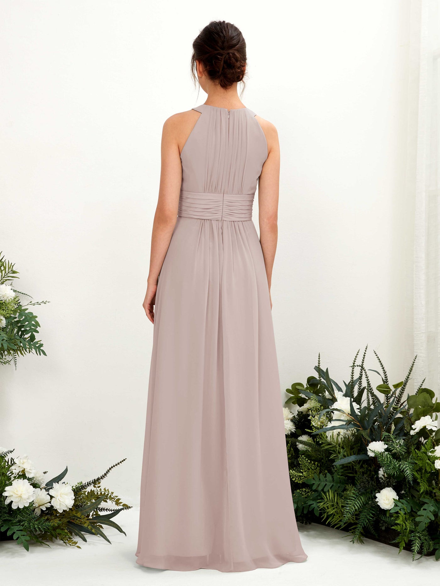 Carlyna Vestido línea A cuello redondo hasta el suelo fruncido dama de honor Gris Pardo #color_gris-pardo