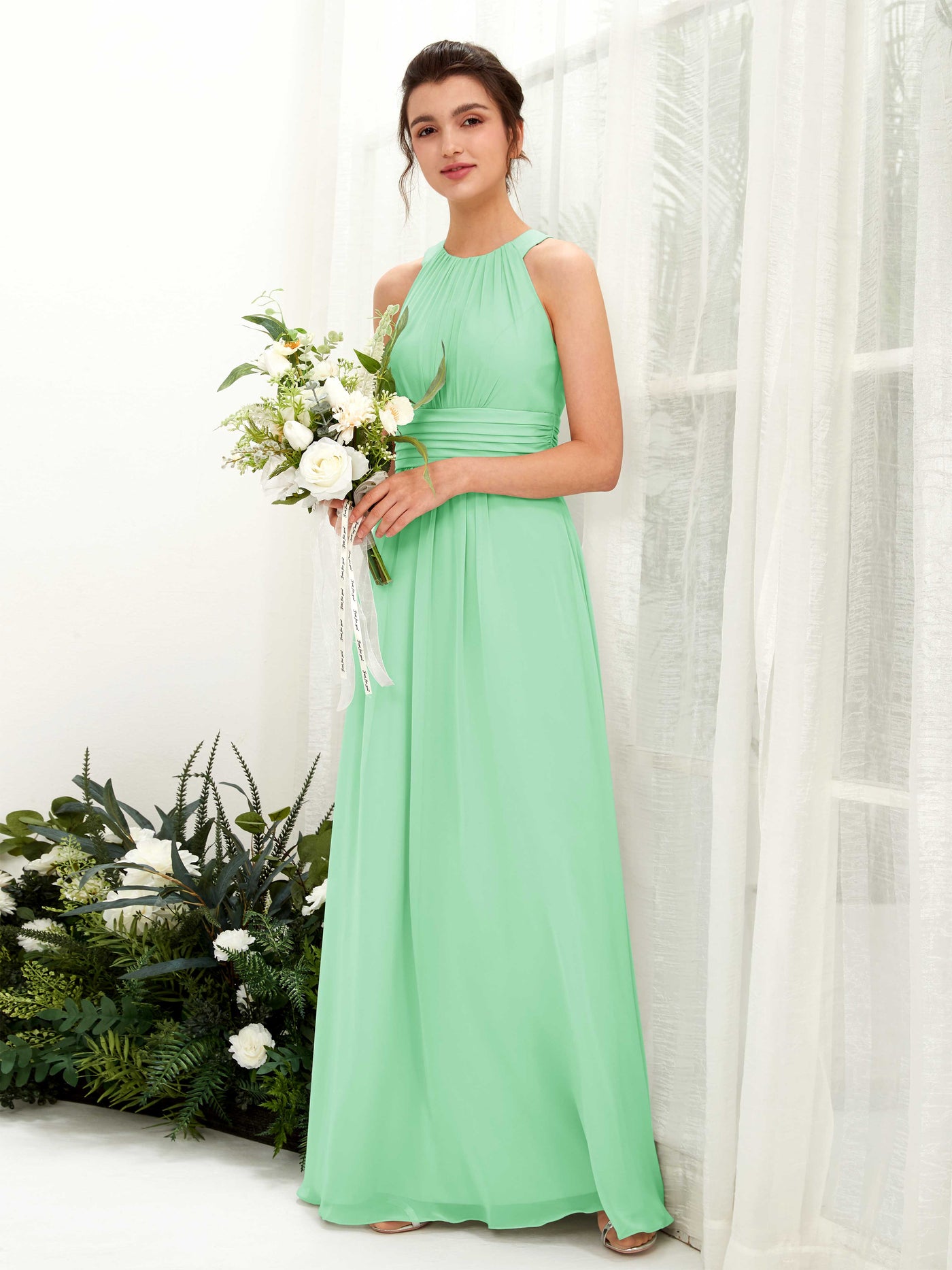 Carlyna Vestido línea A cuello redondo hasta el suelo fruncido dama de honor Verde Menta #color_verde-menta