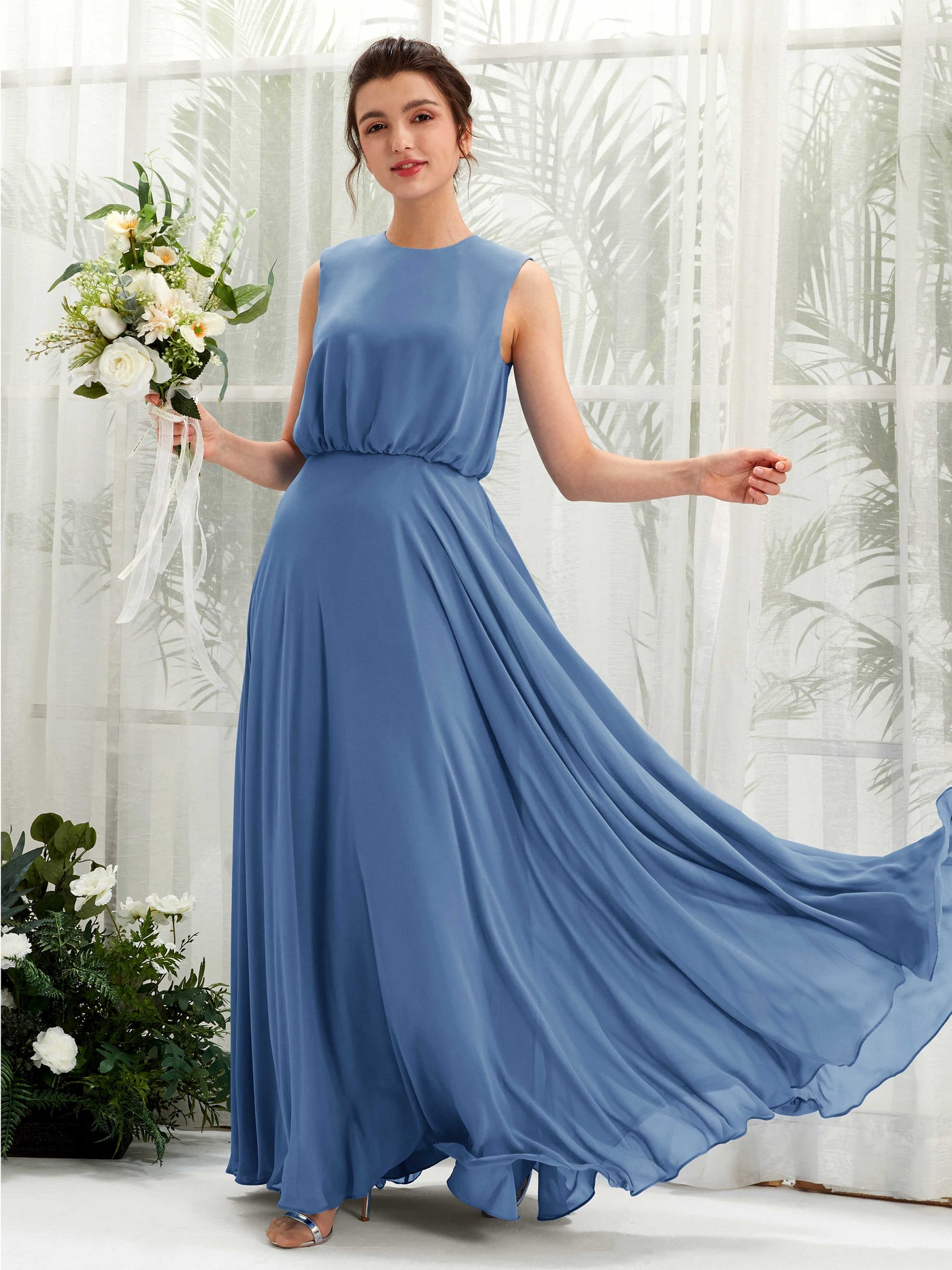 Carlyna Vestido línea A cuello redondo hasta el suelo gasa dama de honor Azul polvoriento #color_azul-polvoriento
