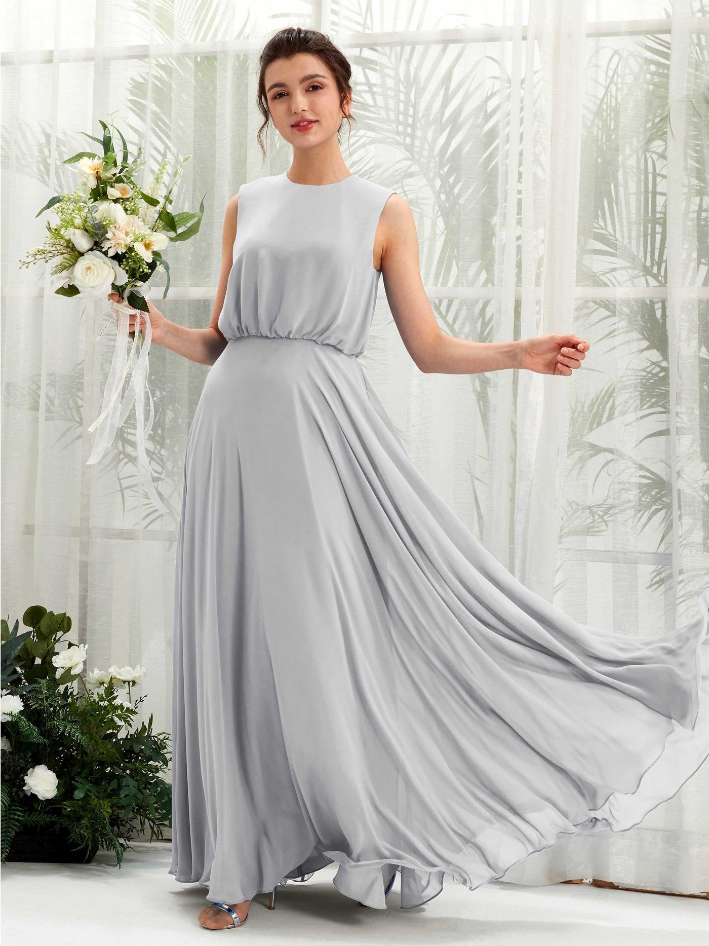 Carlyna Vestido línea A cuello redondo hasta el suelo gasa dama de honor Plata #color_plata