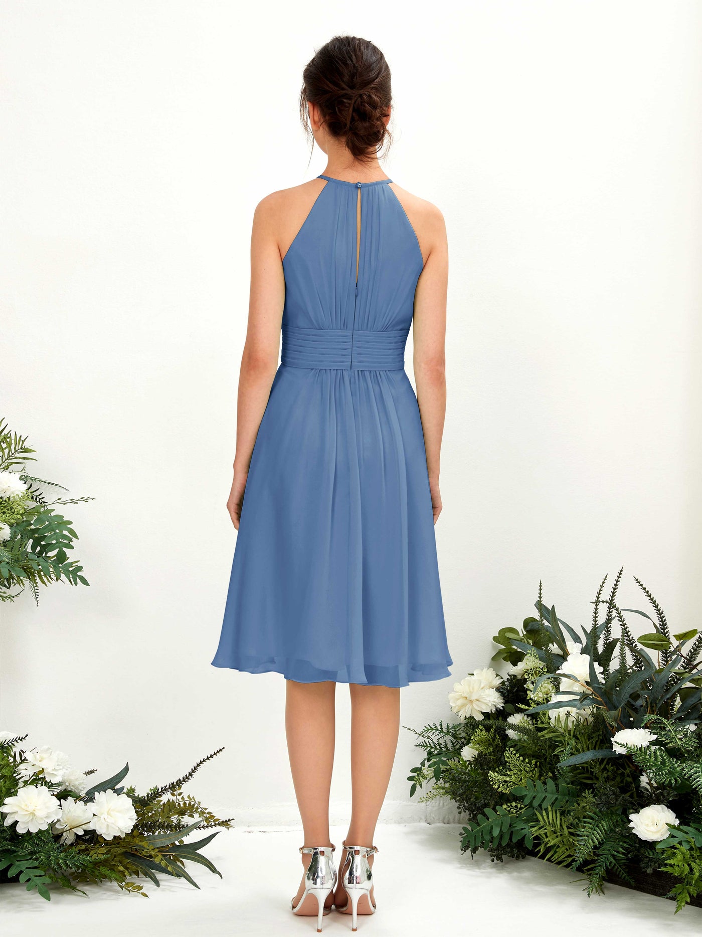 Carlyna Vestido línea A cuello redondo hasta la rodilla gasa dama de honor Azul polvoriento #color_azul-polvoriento