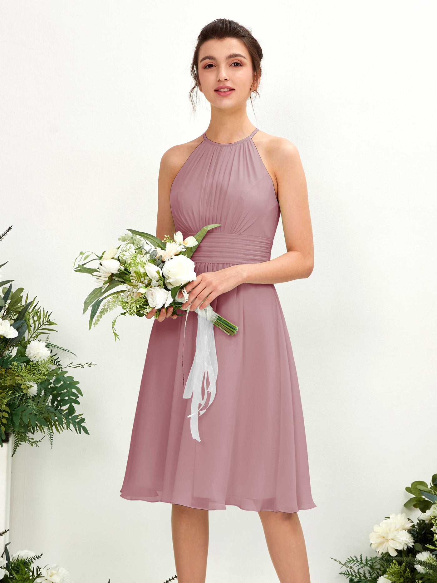 Carlyna Vestido línea A cuello redondo hasta la rodilla gasa dama de honor Malva Clásico #color_malva-cl-sico