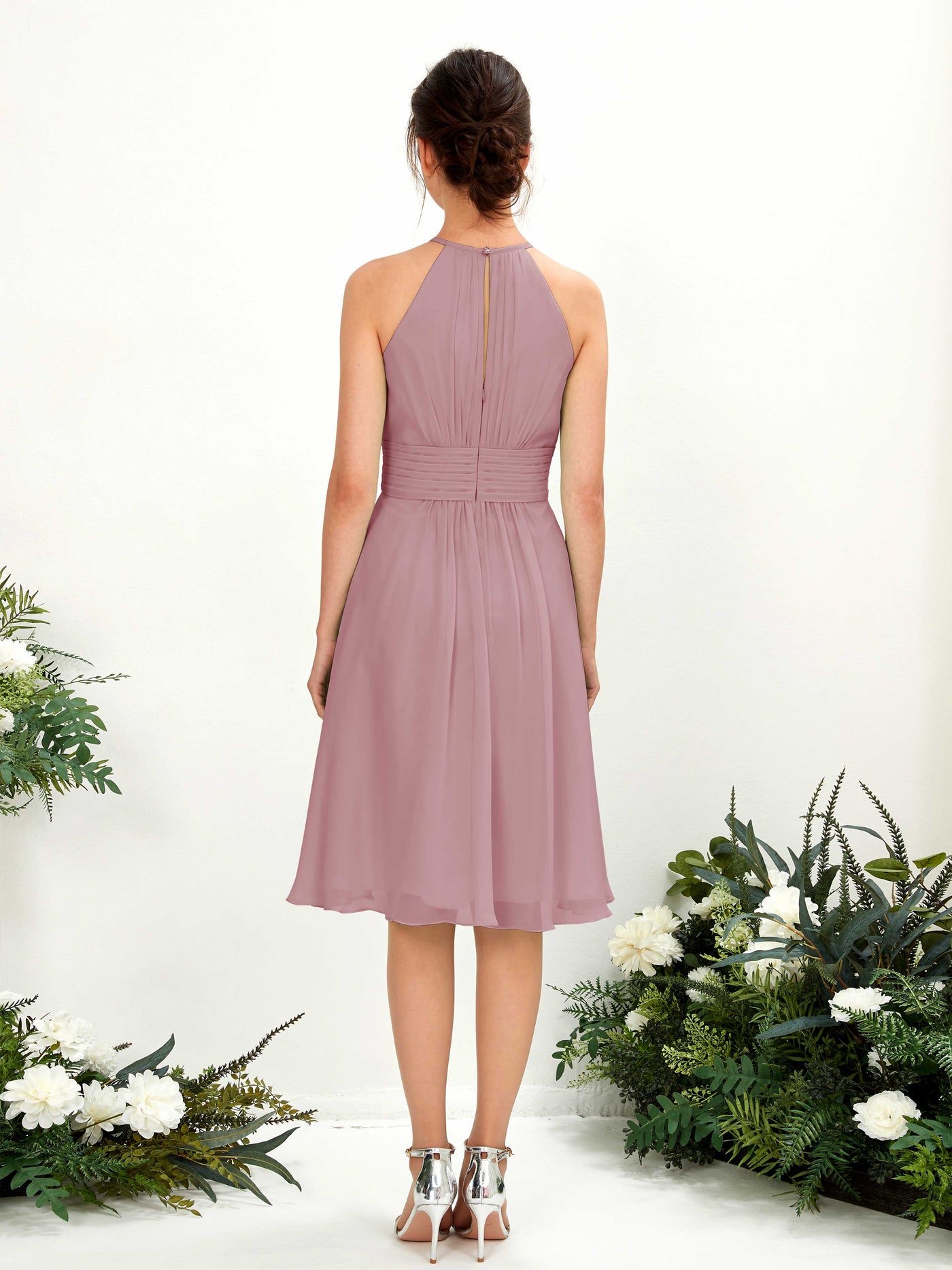 Carlyna Vestido línea A cuello redondo hasta la rodilla gasa dama de honor Malva Clásico #color_malva-cl-sico