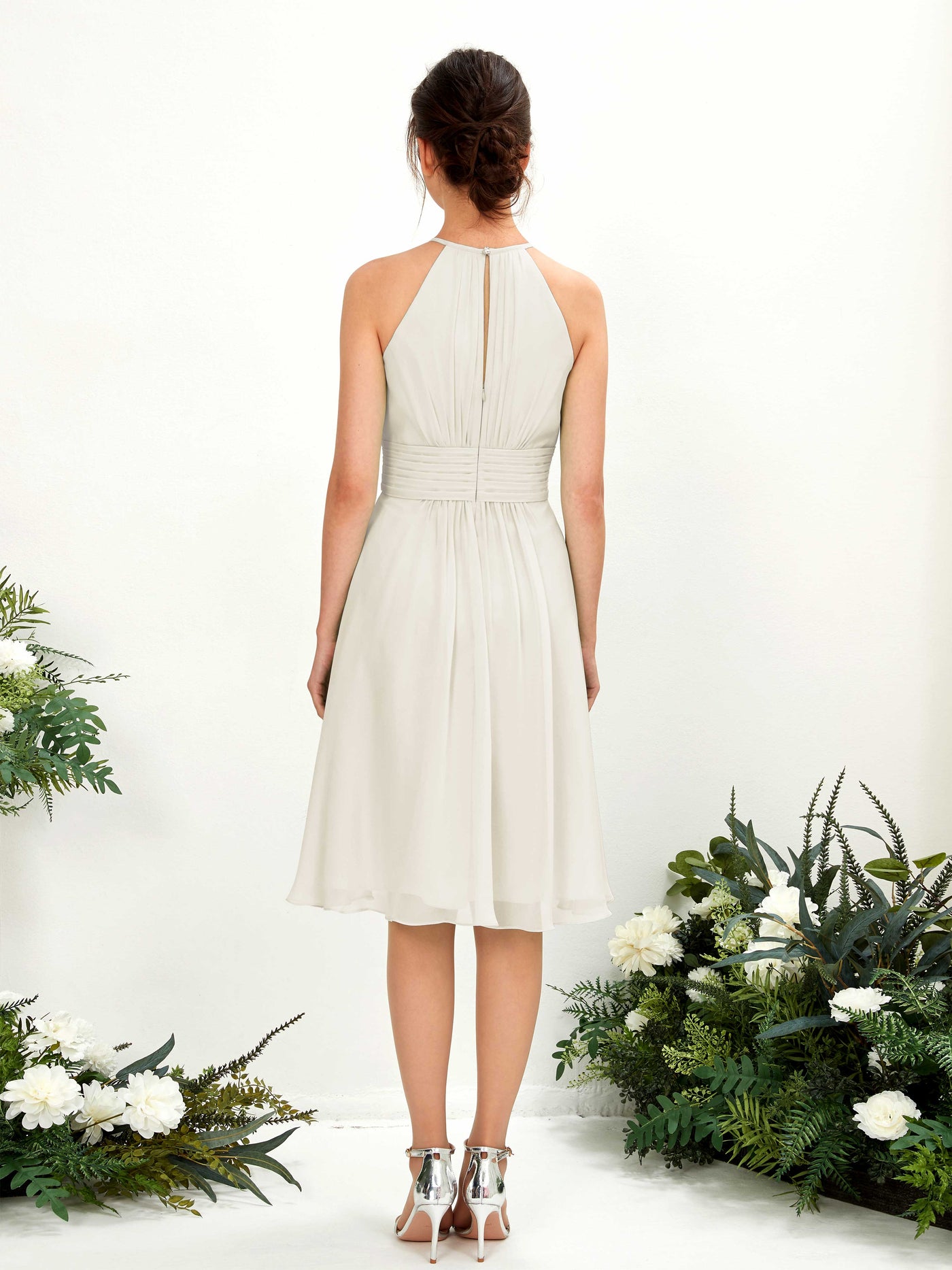 Carlyna Vestido línea A cuello redondo hasta la rodilla gasa dama de honor Marfil #color_marfil