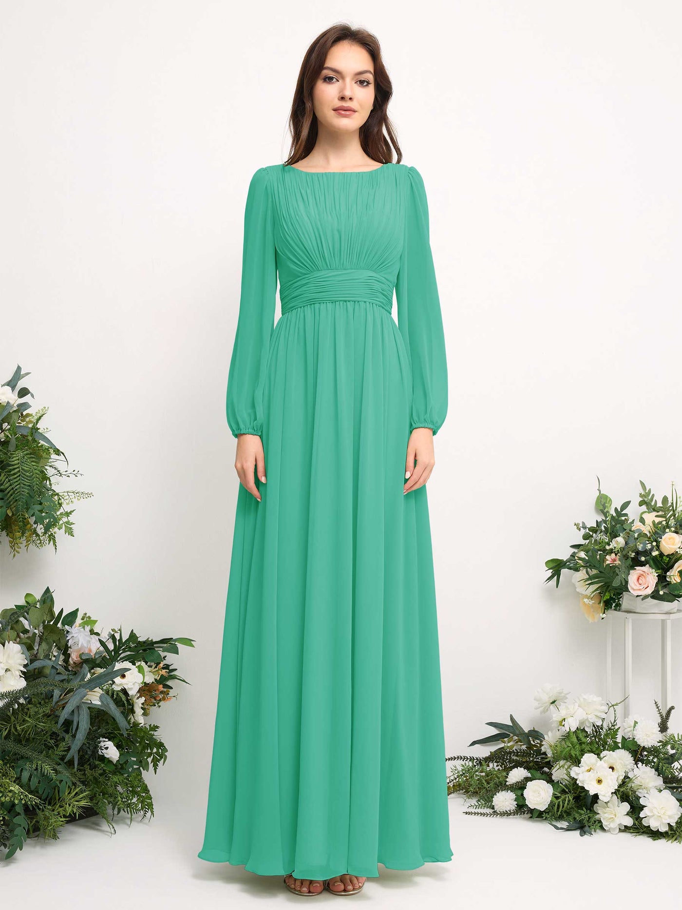 Carlyna Vestido línea A de gasa escote bandeja manga larga para dama de honor Azul Tiffany #color_azul-tiffany
