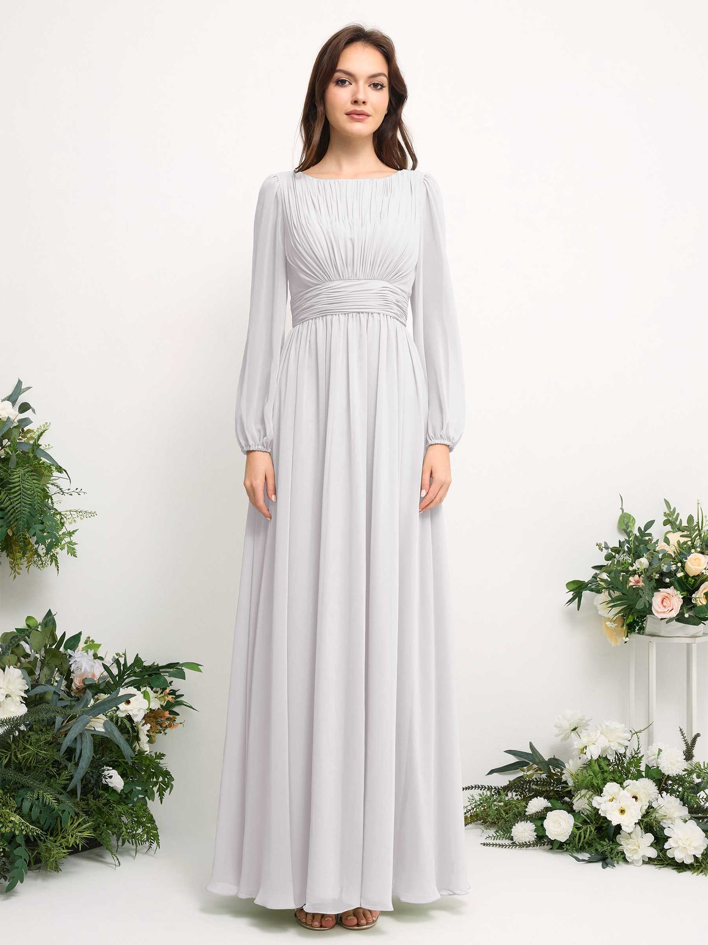 Carlyna Vestido línea A de gasa escote bandeja manga larga para dama de honor Blanco #color_blanco