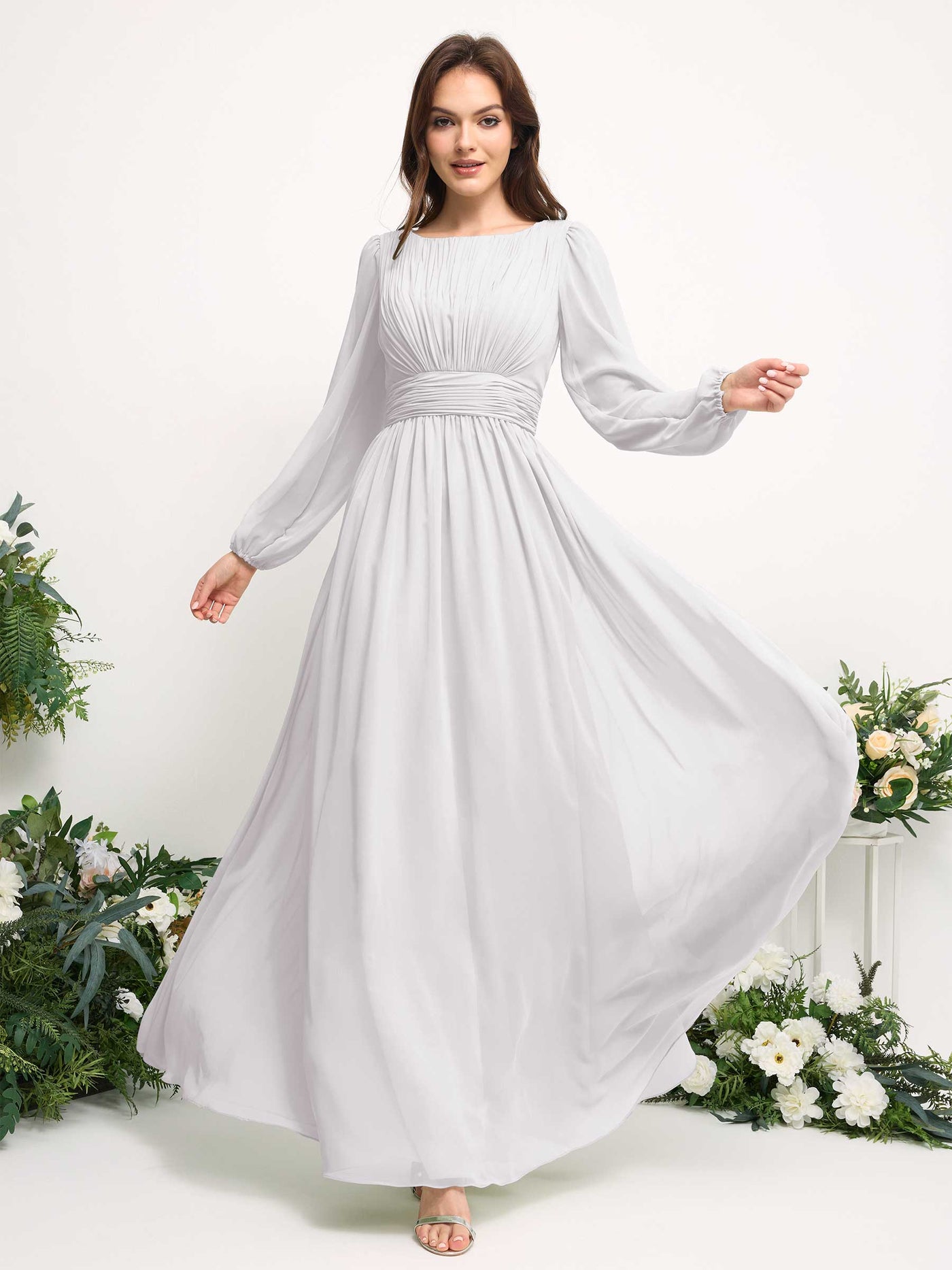 Carlyna Vestido línea A de gasa escote bandeja manga larga para dama de honor Blanco #color_blanco