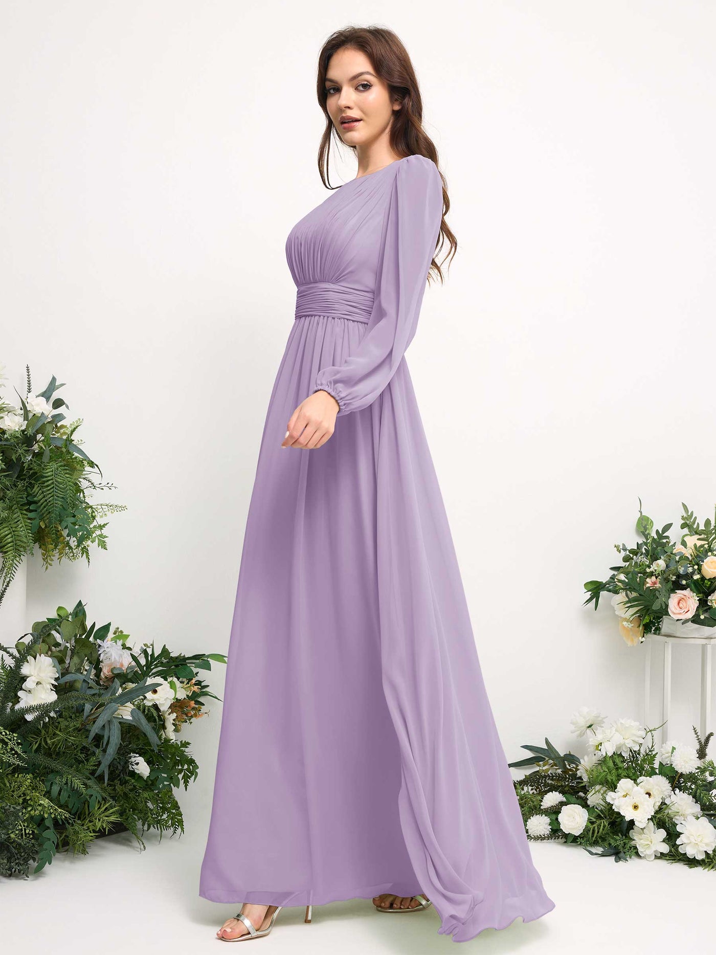 Carlyna Vestido línea A de gasa escote bandeja manga larga para dama de honor Lila #color_lila