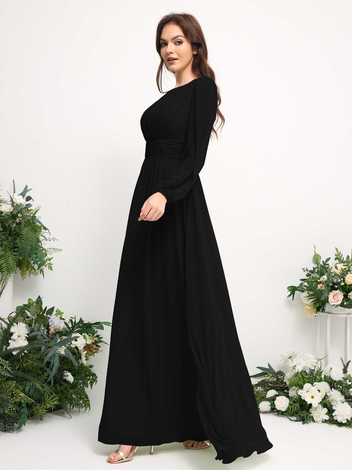 Carlyna Vestido línea A de gasa escote bandeja manga larga para dama de honor Negro #color_negro