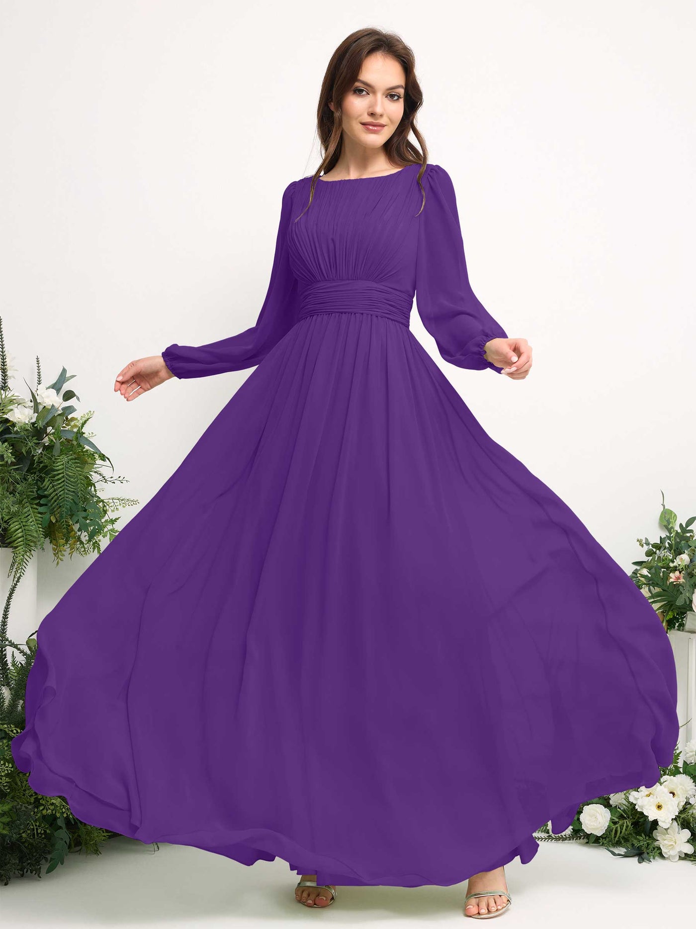 Carlyna Vestido línea A de gasa escote bandeja manga larga para dama de honor Regencia #color_regencia