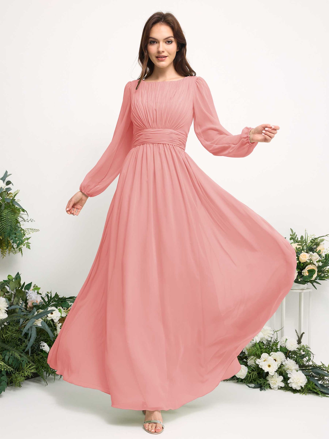 Carlyna Vestido línea A de gasa escote bandeja manga larga para dama de honor Rosa Ballet #color_rosa-ballet
