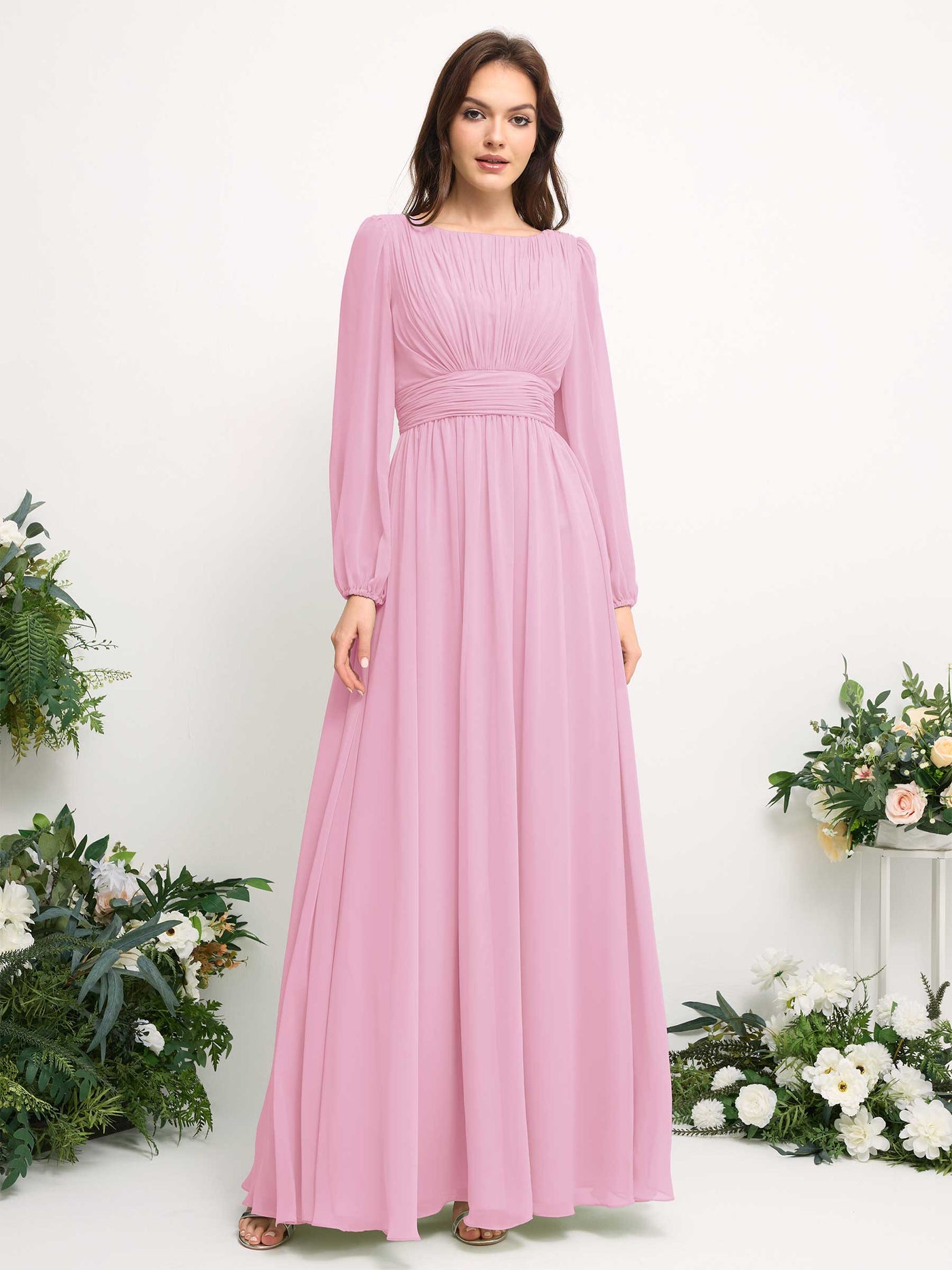 Carlyna Vestido línea A de gasa escote bandeja manga larga para dama de honor Rosa Caramelo #color_rosa-caramelo