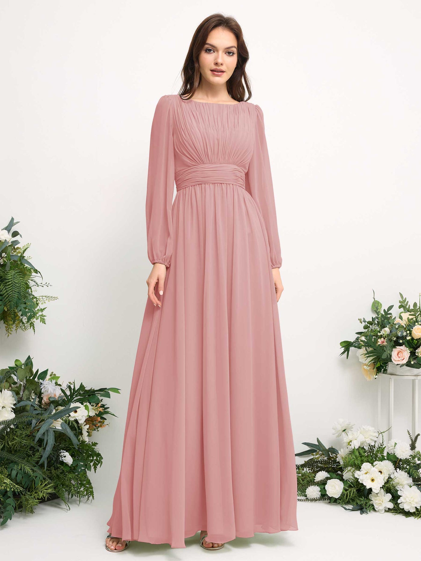 Carlyna Vestido línea A de gasa escote bandeja manga larga para dama de honor Rosa Polvorienta #color_rosa-polvorienta
