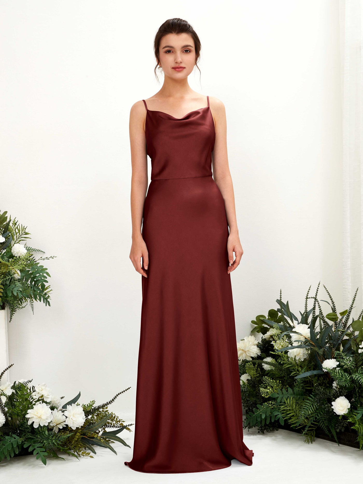 Carlyna Vestido línea A escote drapeado hasta el suelo dama de honor Borgoña #color_borgo-a