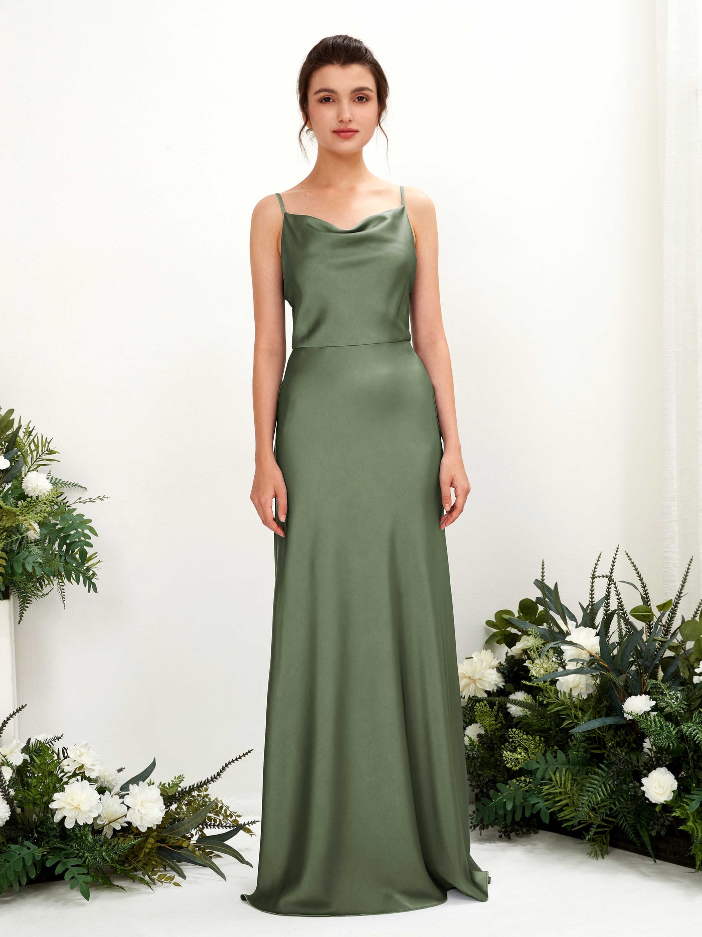 Carlyna Vestido línea A escote drapeado hasta el suelo dama de honor Verde Oliva #color_verde-oliva