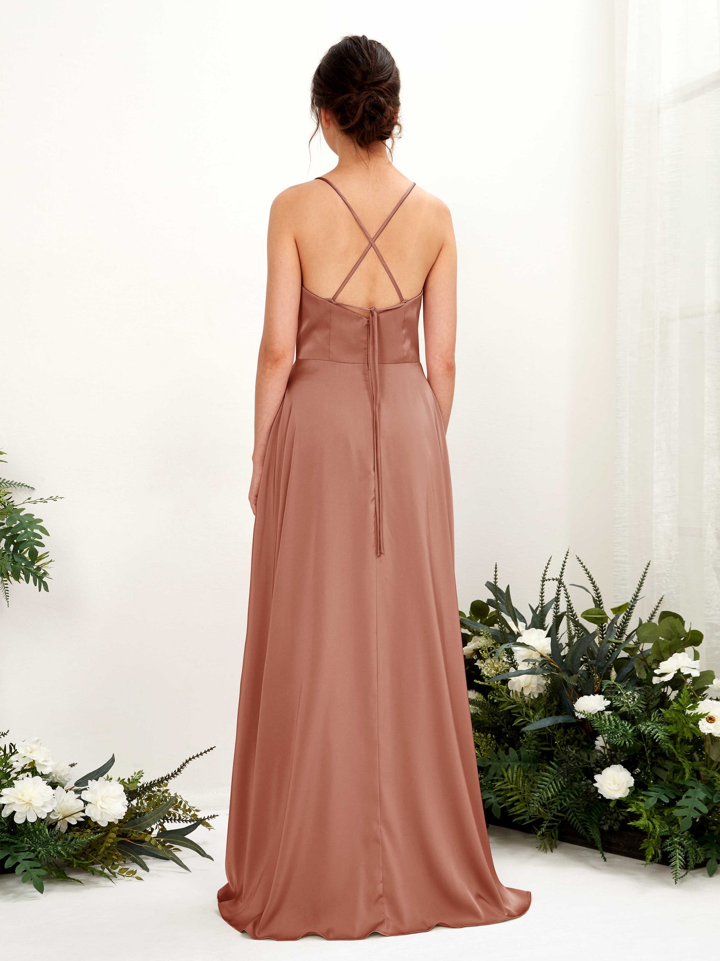 Carlyna Vestido Línea A Escote drapeado Largo hasta el suelo con hendidura Vestido de dama de honor Siena Natural #color_siena-natural