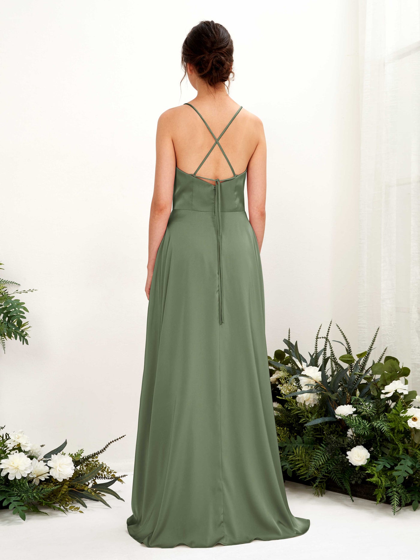 Carlyna Vestido Línea A Escote drapeado Largo hasta el suelo con hendidura Vestido de dama de honor Verde Oliva #color_verde-oliva