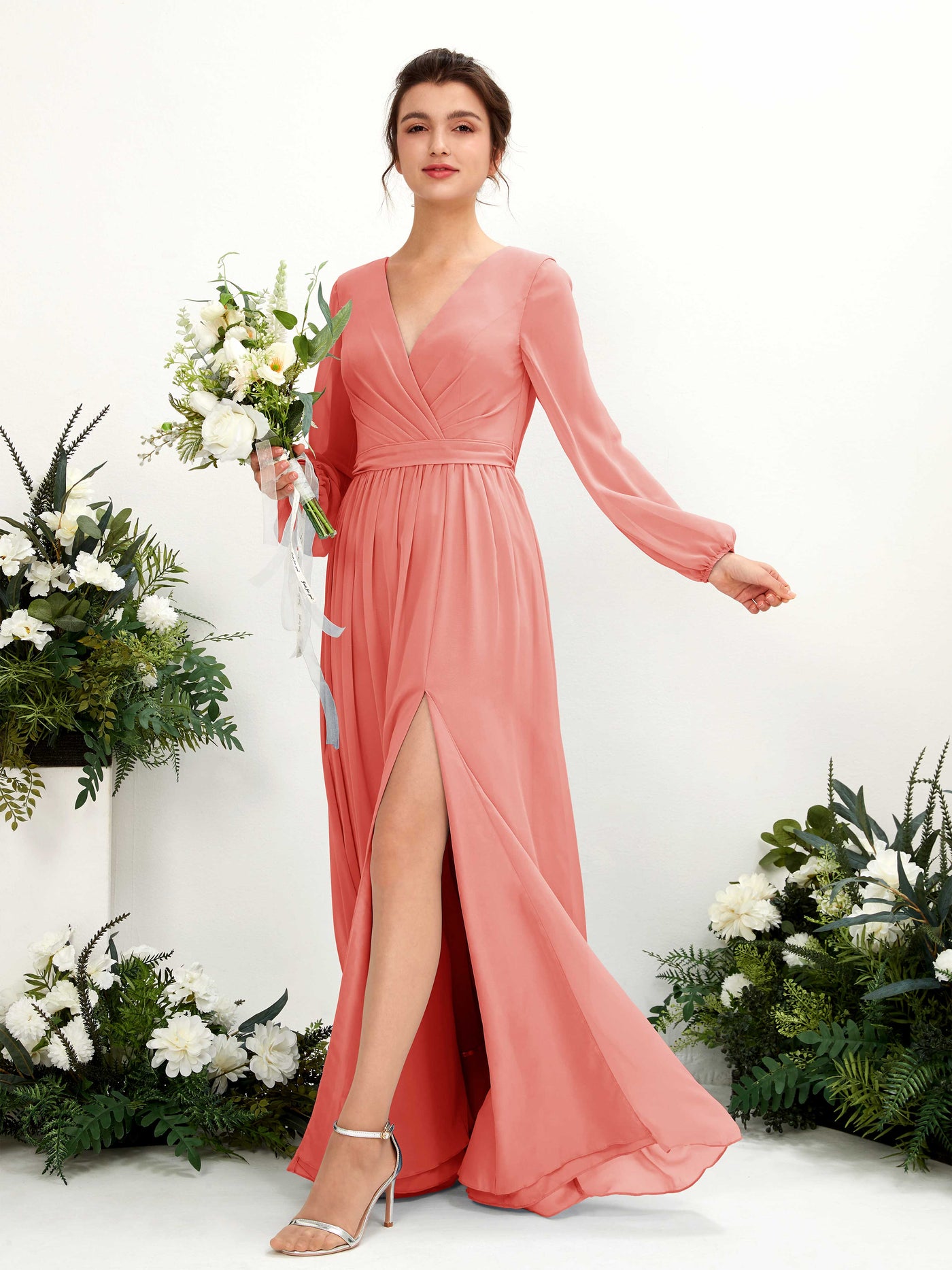 Carlyna Vestido línea A escote en V abertura pierna manga larga hasta el suelo dama de honor Rosa Melocotón #color_rosa-melocot-n