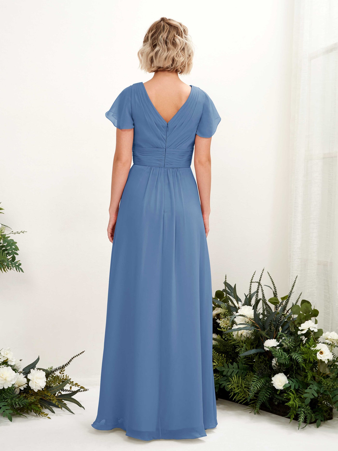 Carlyna Vestido línea A escote en V escote cruzado manga con vuelo hasta el suelo Azul polvoriento #color_azul-polvoriento