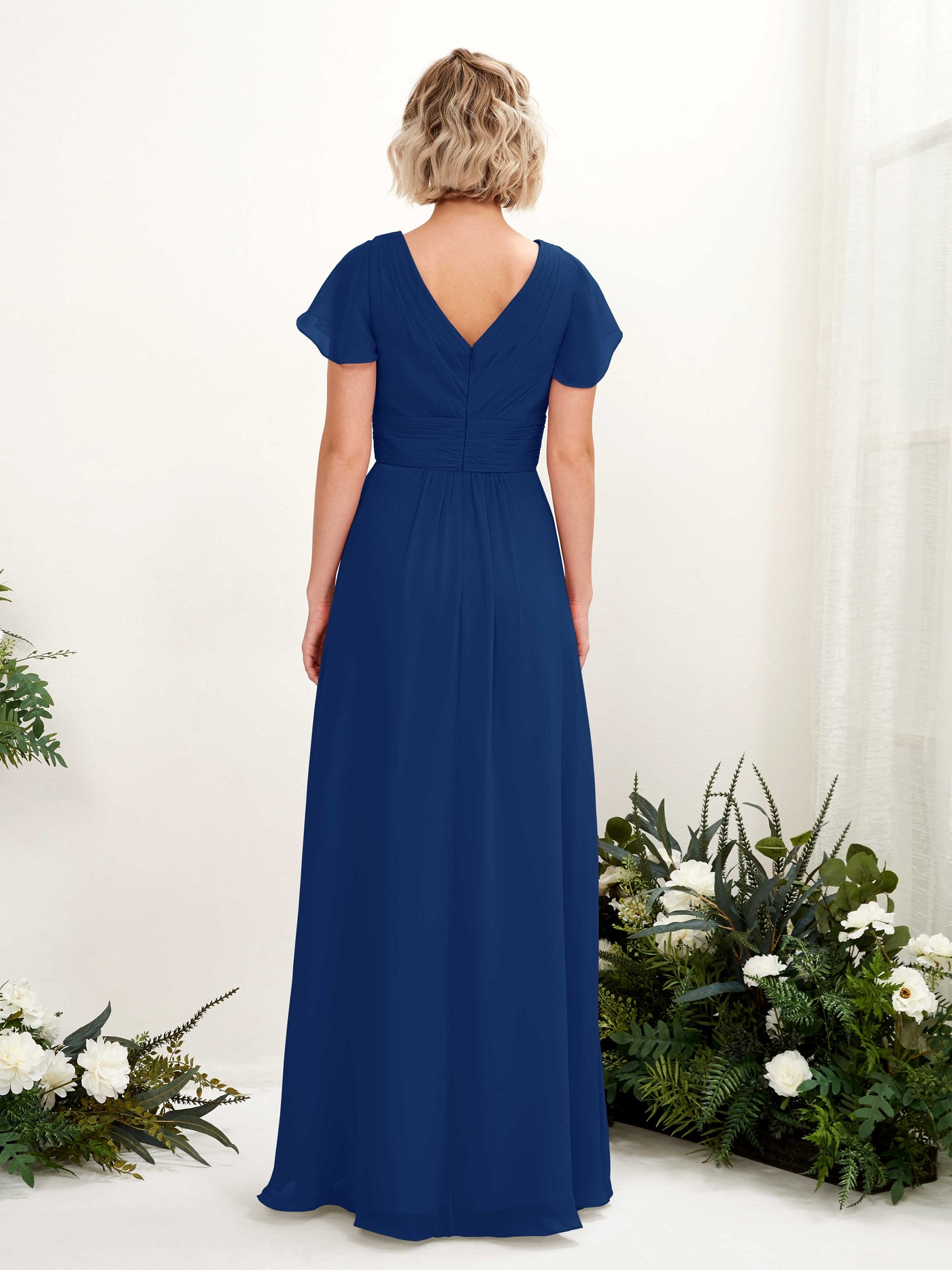 Carlyna Vestido línea A escote en V escote cruzado manga con vuelo hasta el suelo Azul Real #color_azul-real