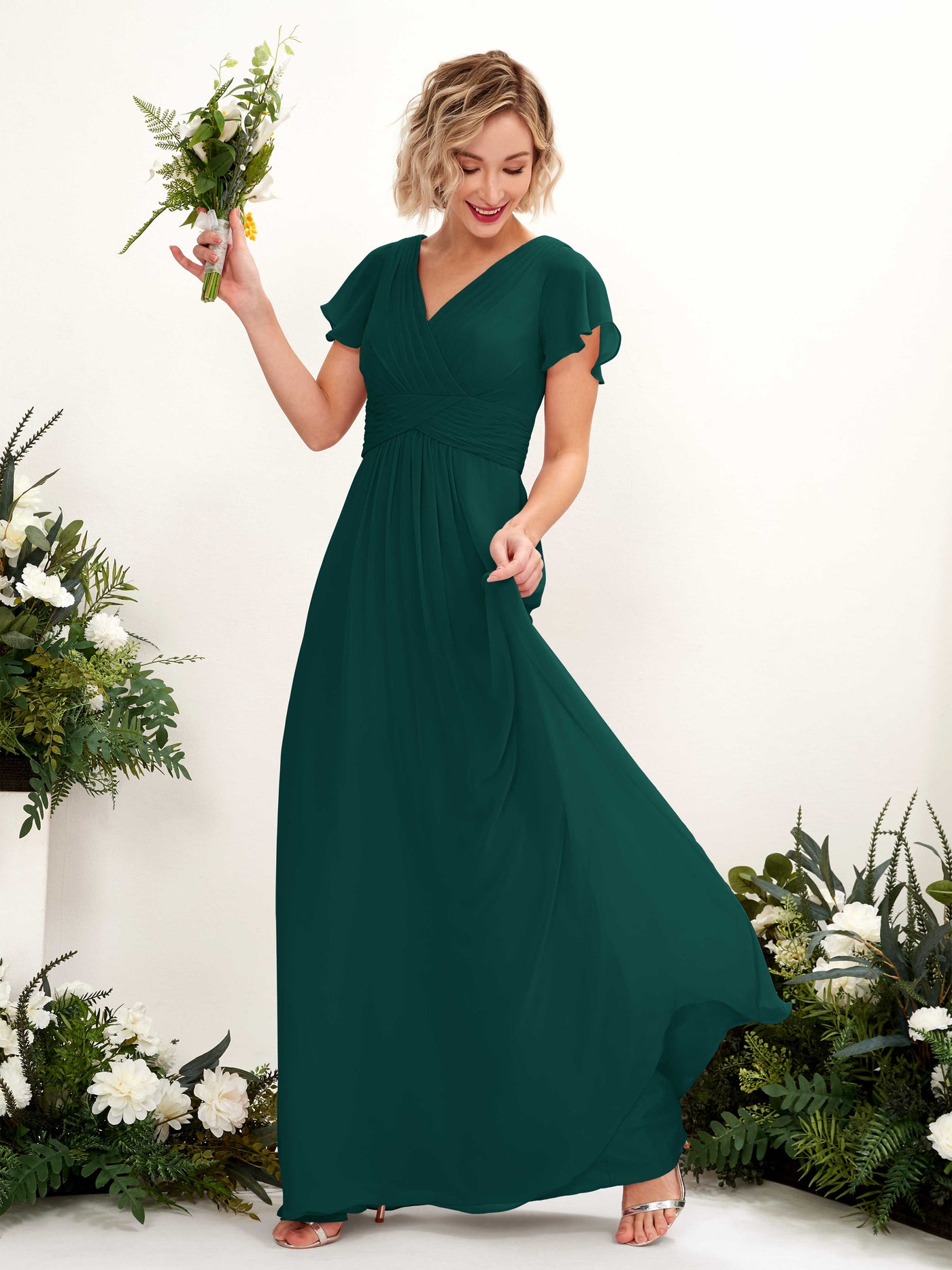 Carlyna Vestido línea A escote en V escote cruzado manga con vuelo hasta el suelo Esmeralda Oscuro #color_esmeralda-oscuro
