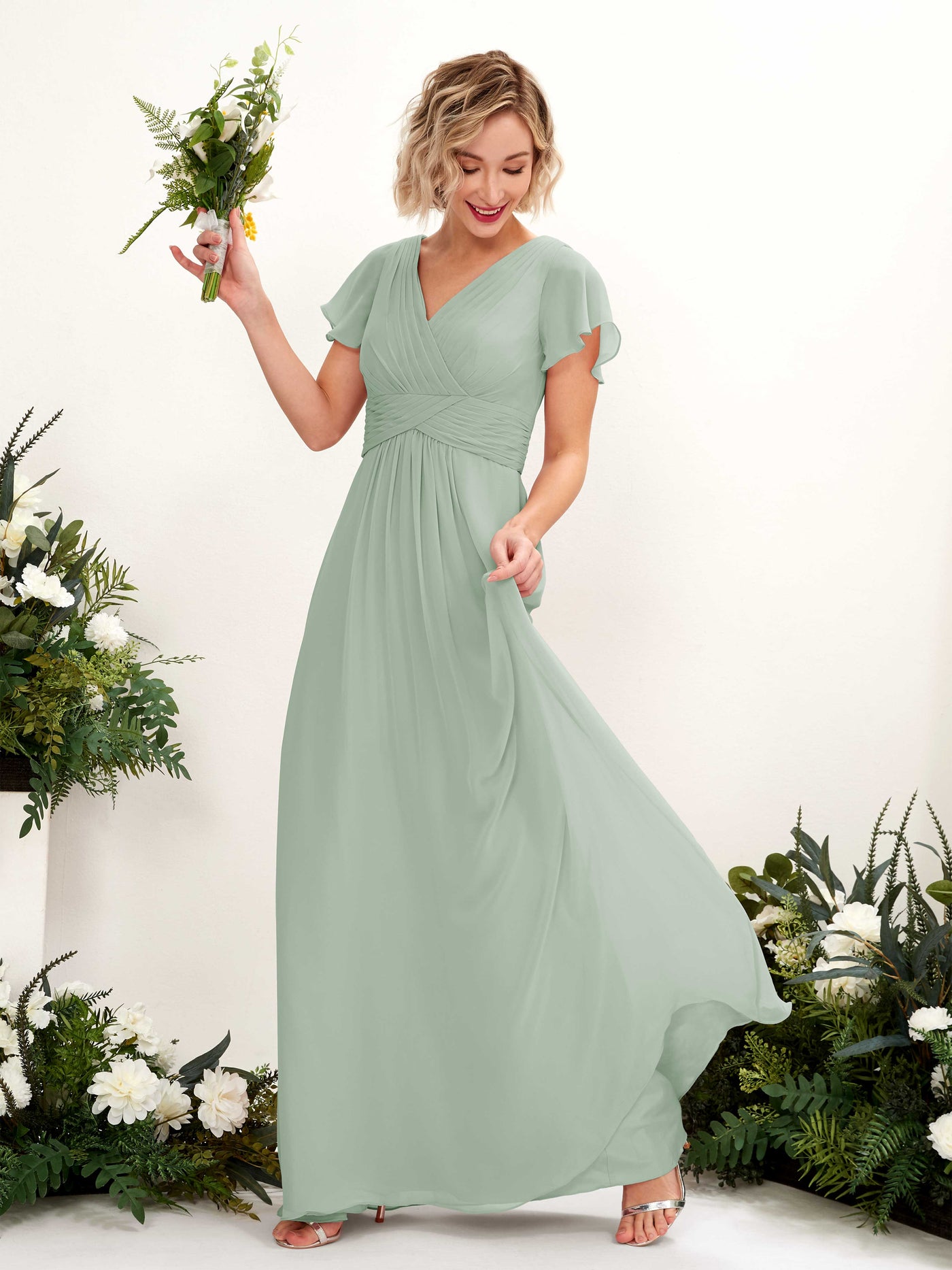Carlyna Vestido línea A escote en V escote cruzado manga con vuelo hasta el suelo Verde Salvia #color_verde-salvia