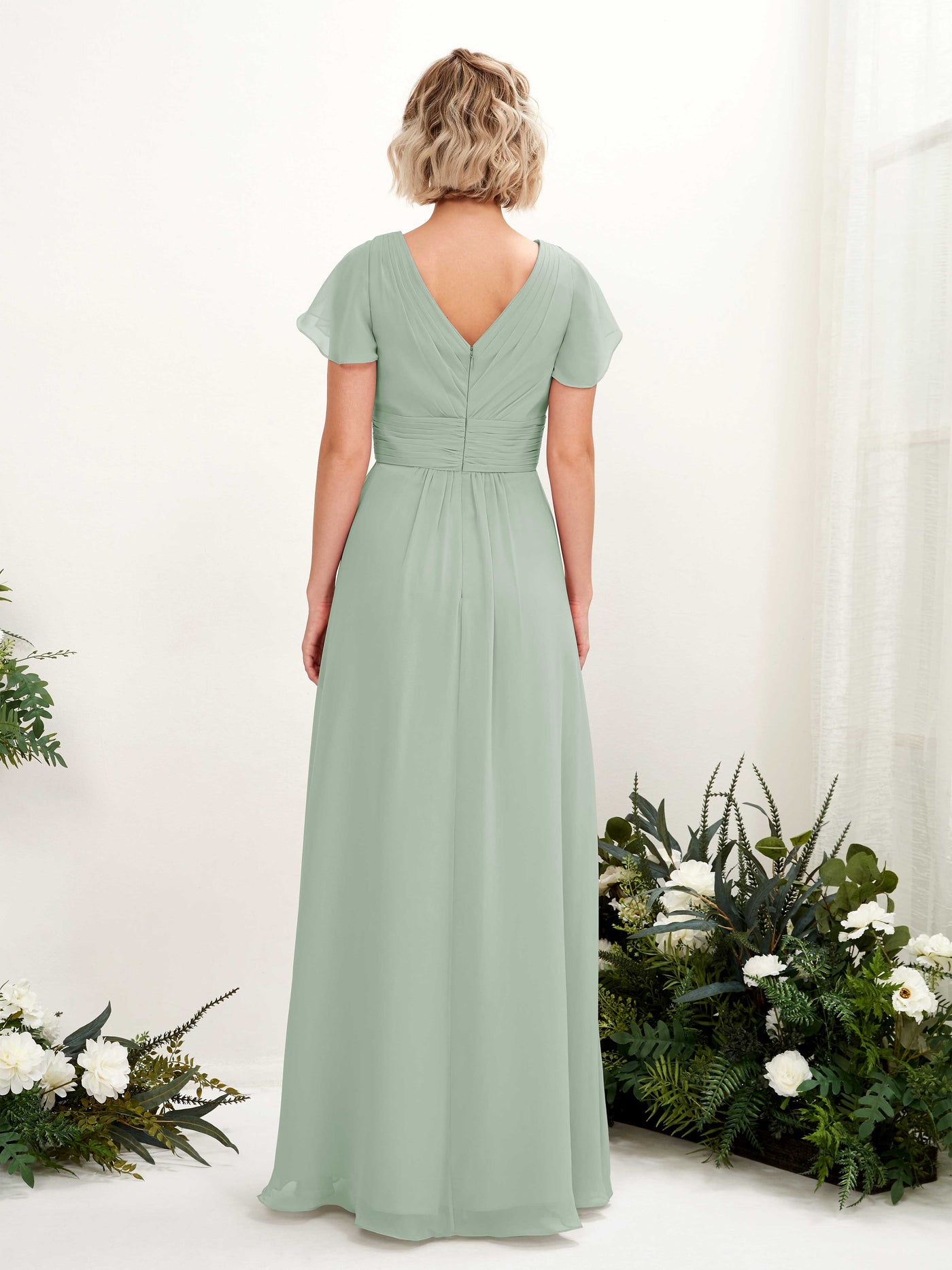 Carlyna Vestido línea A escote en V escote cruzado manga con vuelo hasta el suelo Verde Salvia #color_verde-salvia
