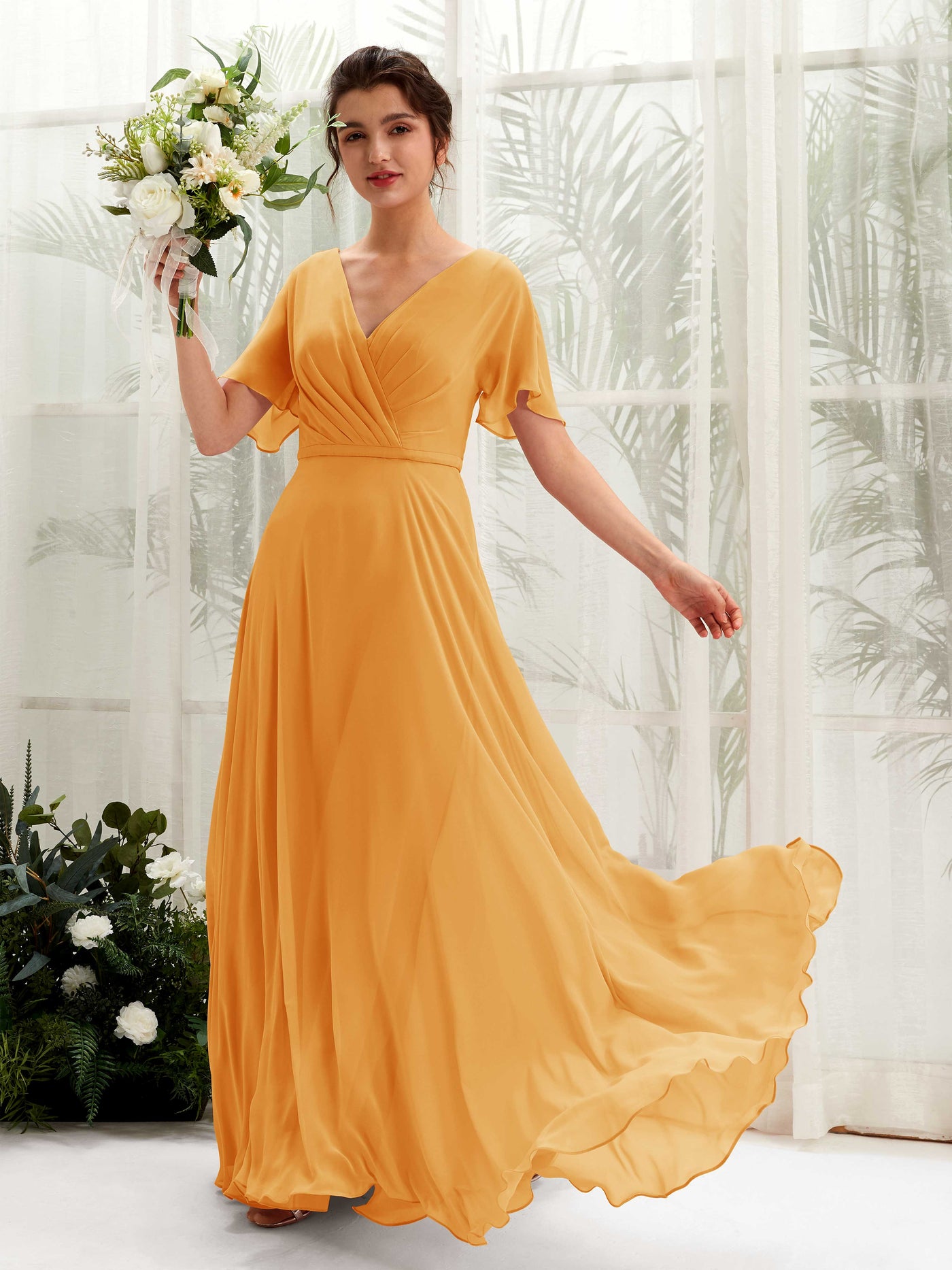 Carlyna Vestido Línea A Escote en V Escote cruzado Manga con vuelo Hasta el suelo Vestidos de dama de honor Mango #color_mango