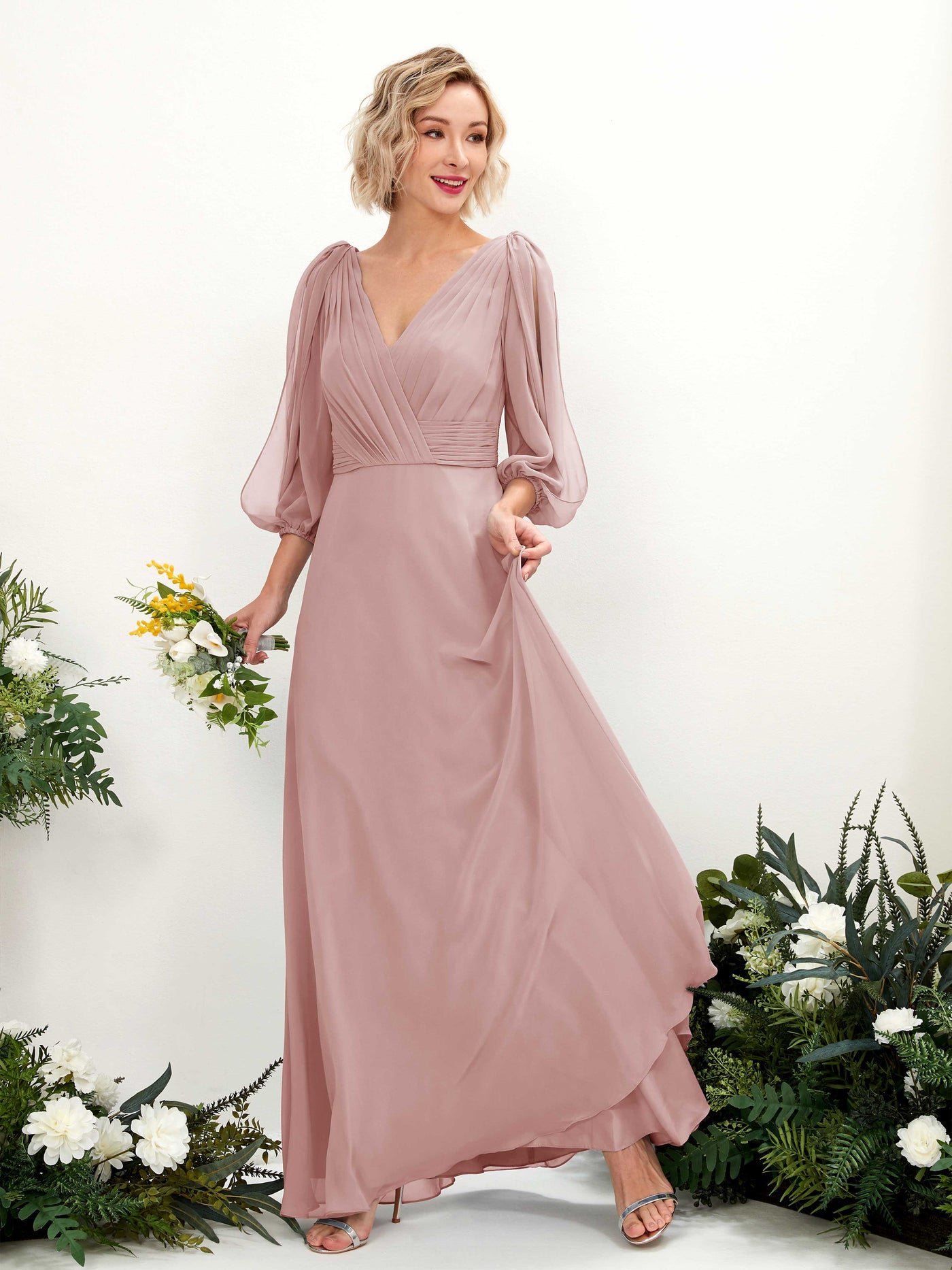 Carlyna Vestido Línea A Escote en V Escote cruzado Manga tres cuartos Hasta el suelo Vestidos de dama de honor Rosa Polvorienta #color_rosa-polvorienta