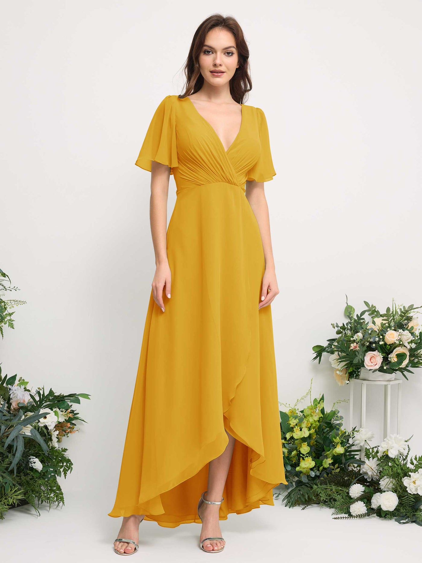 Carlyna Vestido línea A escote en V gasa hasta el suelo dama de honor Amarillo Mostaza #color_amarillo-mostaza