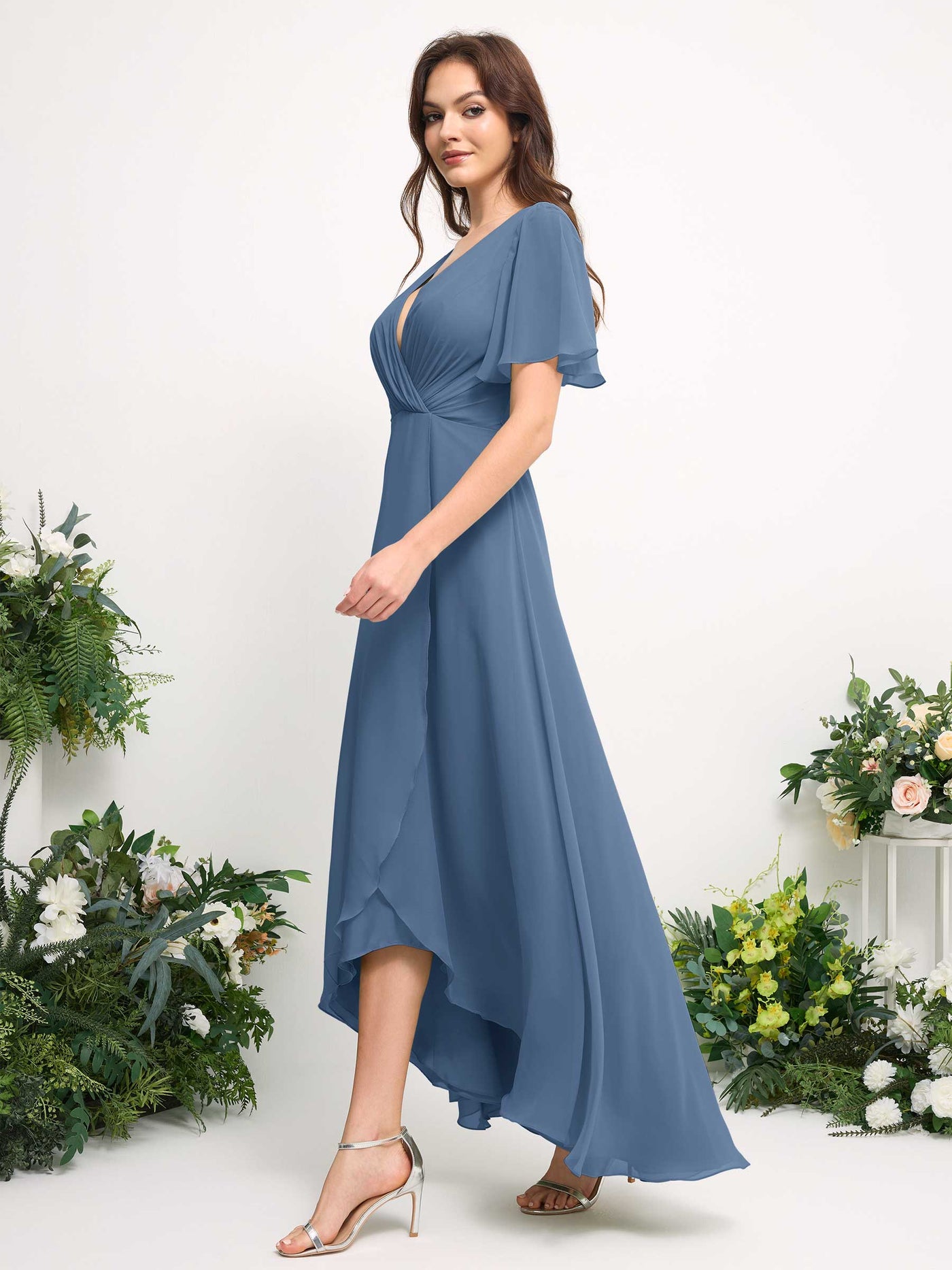 Carlyna Vestido línea A escote en V gasa hasta el suelo dama de honor Azul polvoriento #color_azul-polvoriento