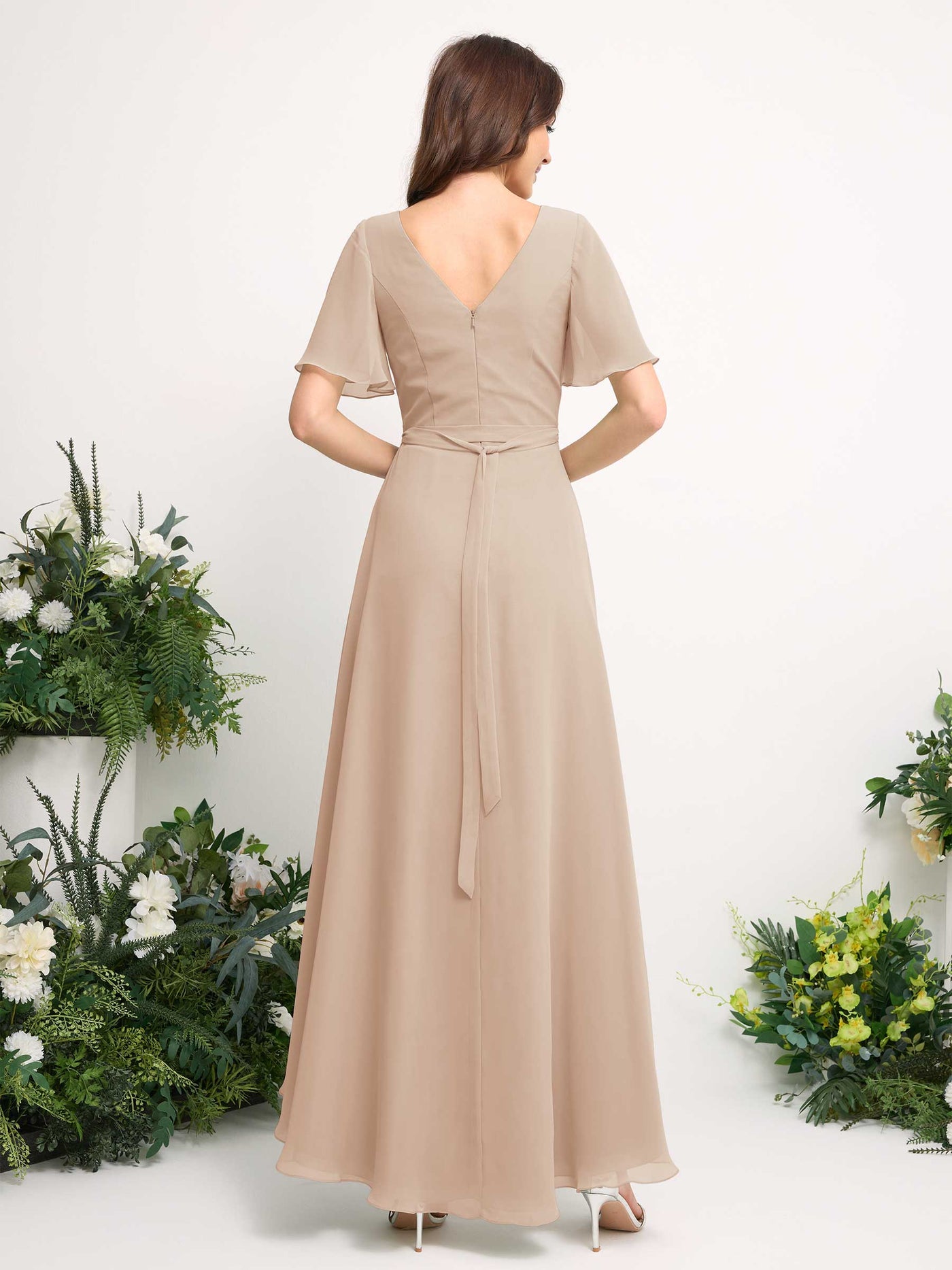Carlyna Vestido línea A escote en V gasa hasta el suelo dama de honor Champán #color_champ-n