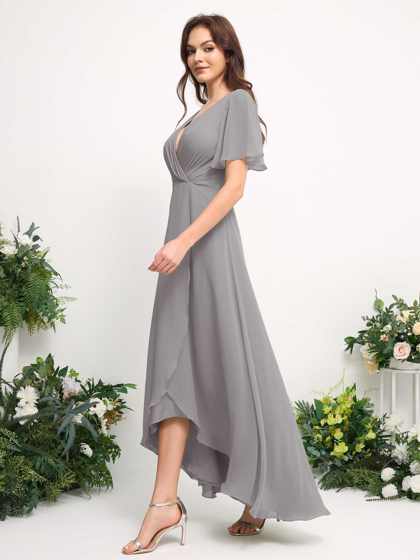 Carlyna Vestido línea A escote en V gasa hasta el suelo dama de honor Gris Paloma #color_gris-paloma