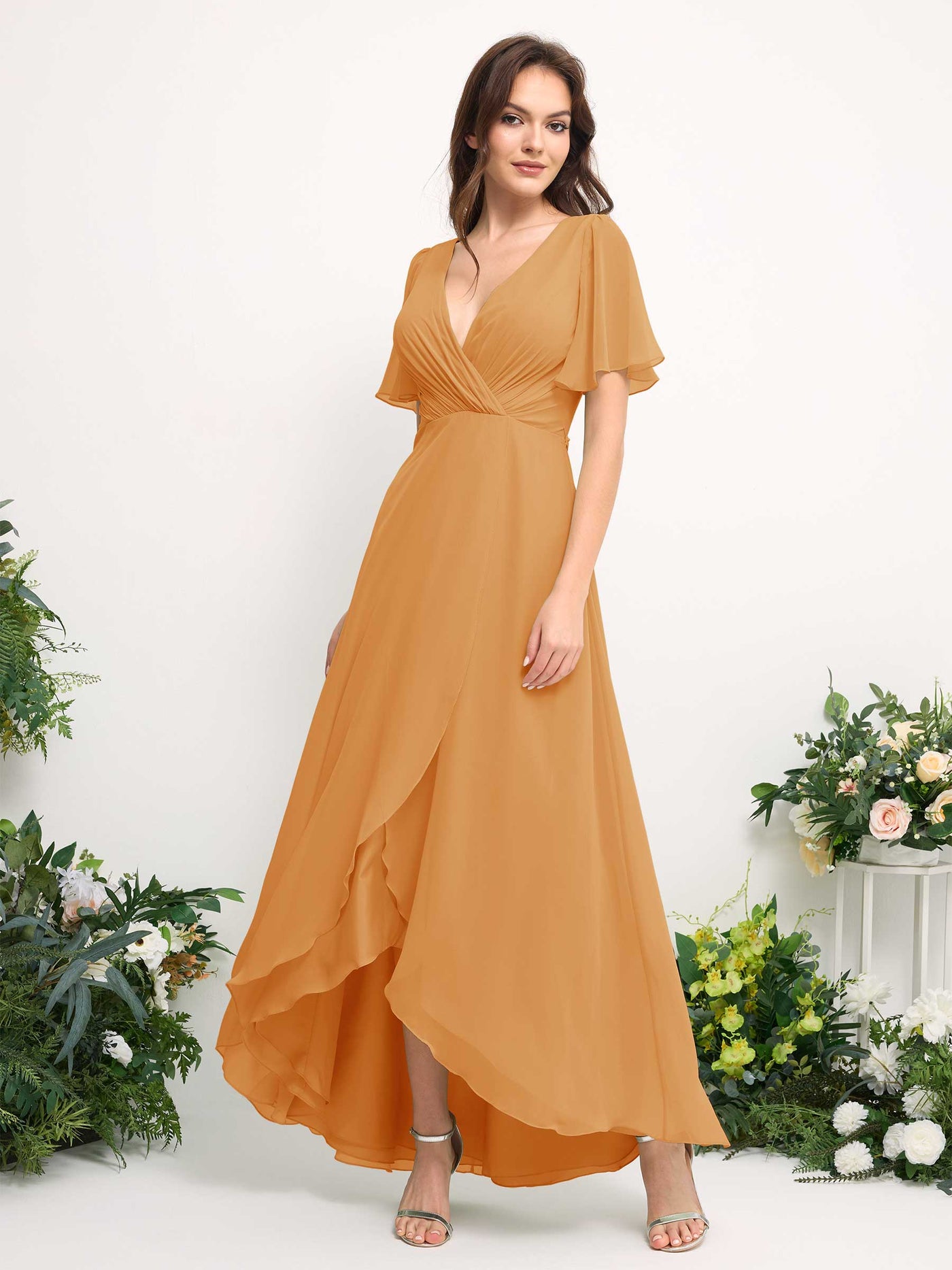 Carlyna Vestido línea A escote en V gasa hasta el suelo dama de honor Mango #color_mango