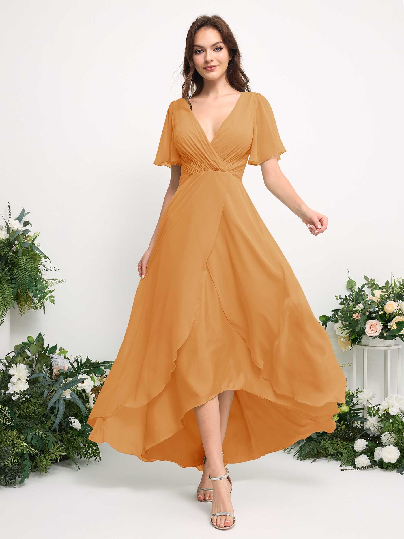 Carlyna Vestido línea A escote en V gasa hasta el suelo dama de honor Mango #color_mango