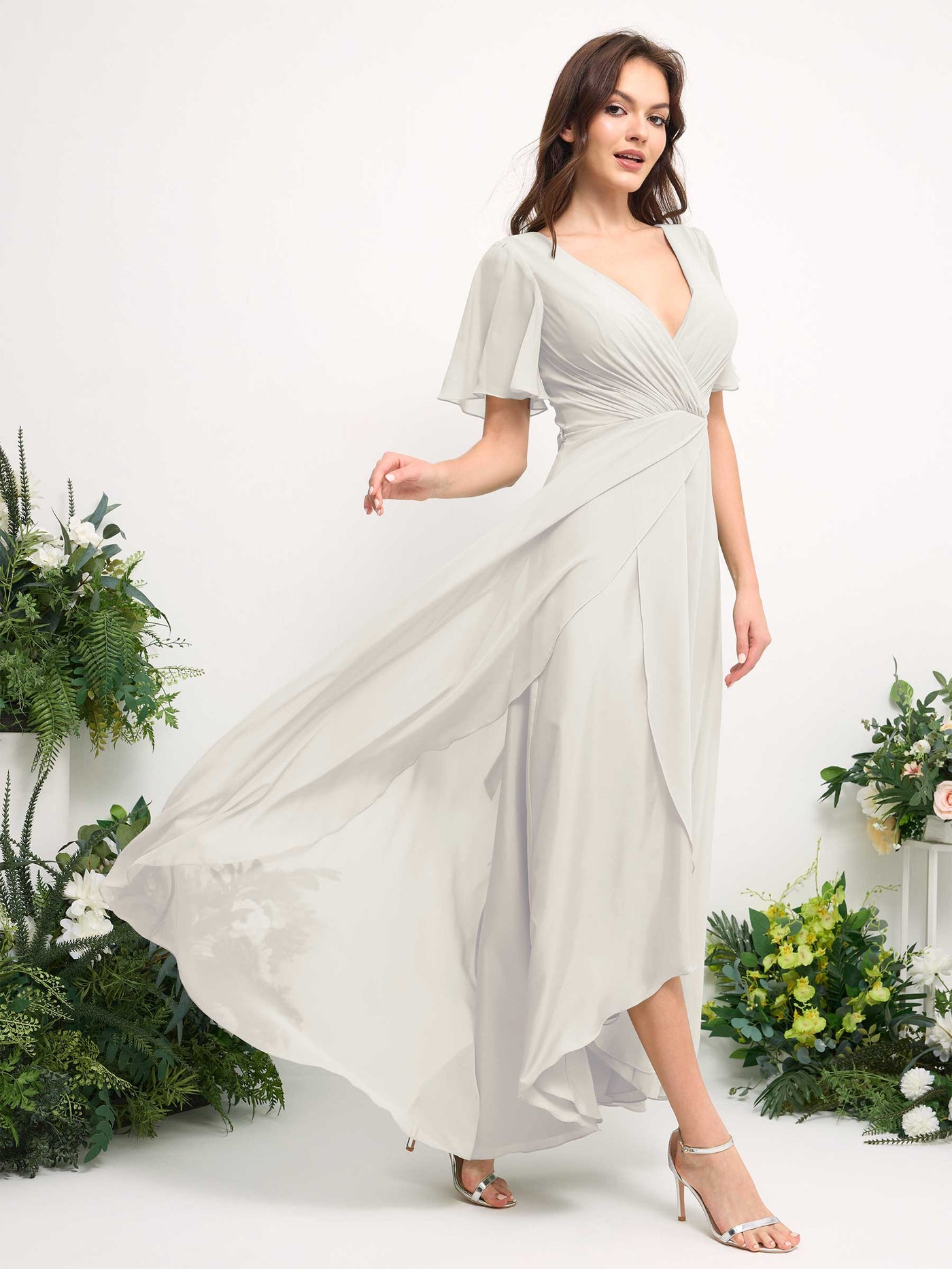 Carlyna Vestido línea A escote en V gasa hasta el suelo dama de honor Marfil #color_marfil
