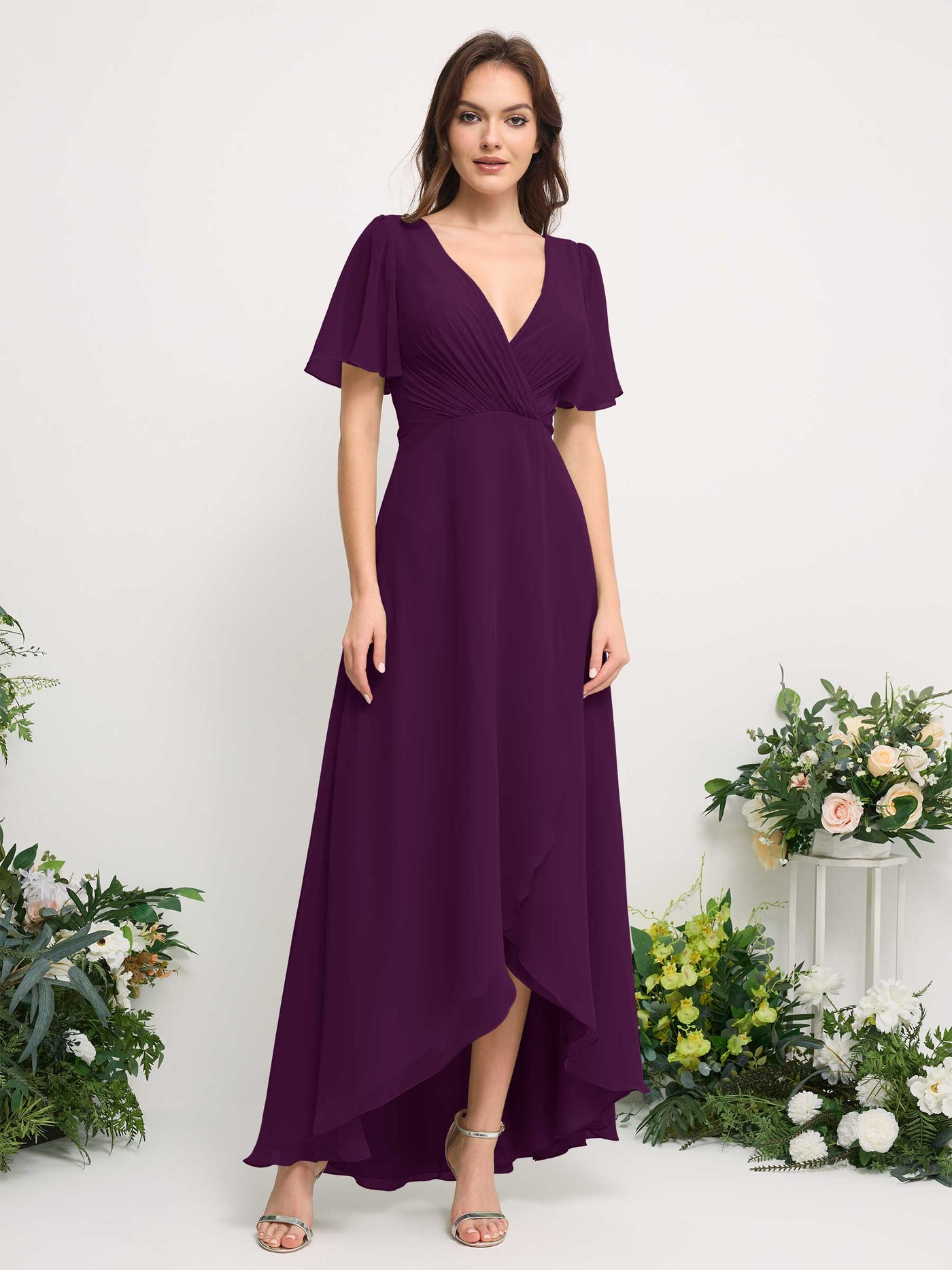 Carlyna Vestido línea A escote en V gasa hasta el suelo dama de honor Uva #color_uva