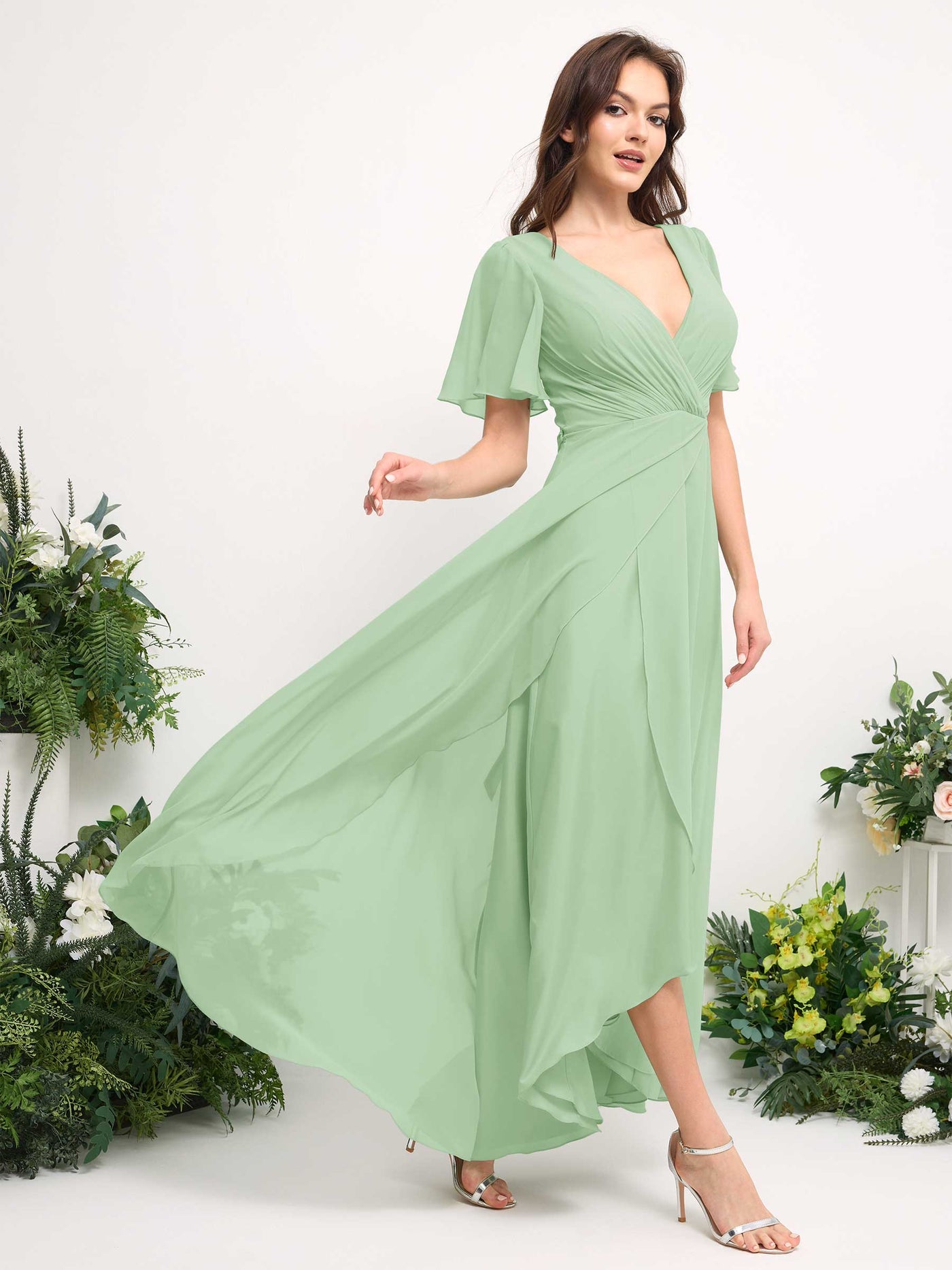 Carlyna Vestido línea A escote en V gasa hasta el suelo dama de honor Verde Menta #color_verde-menta