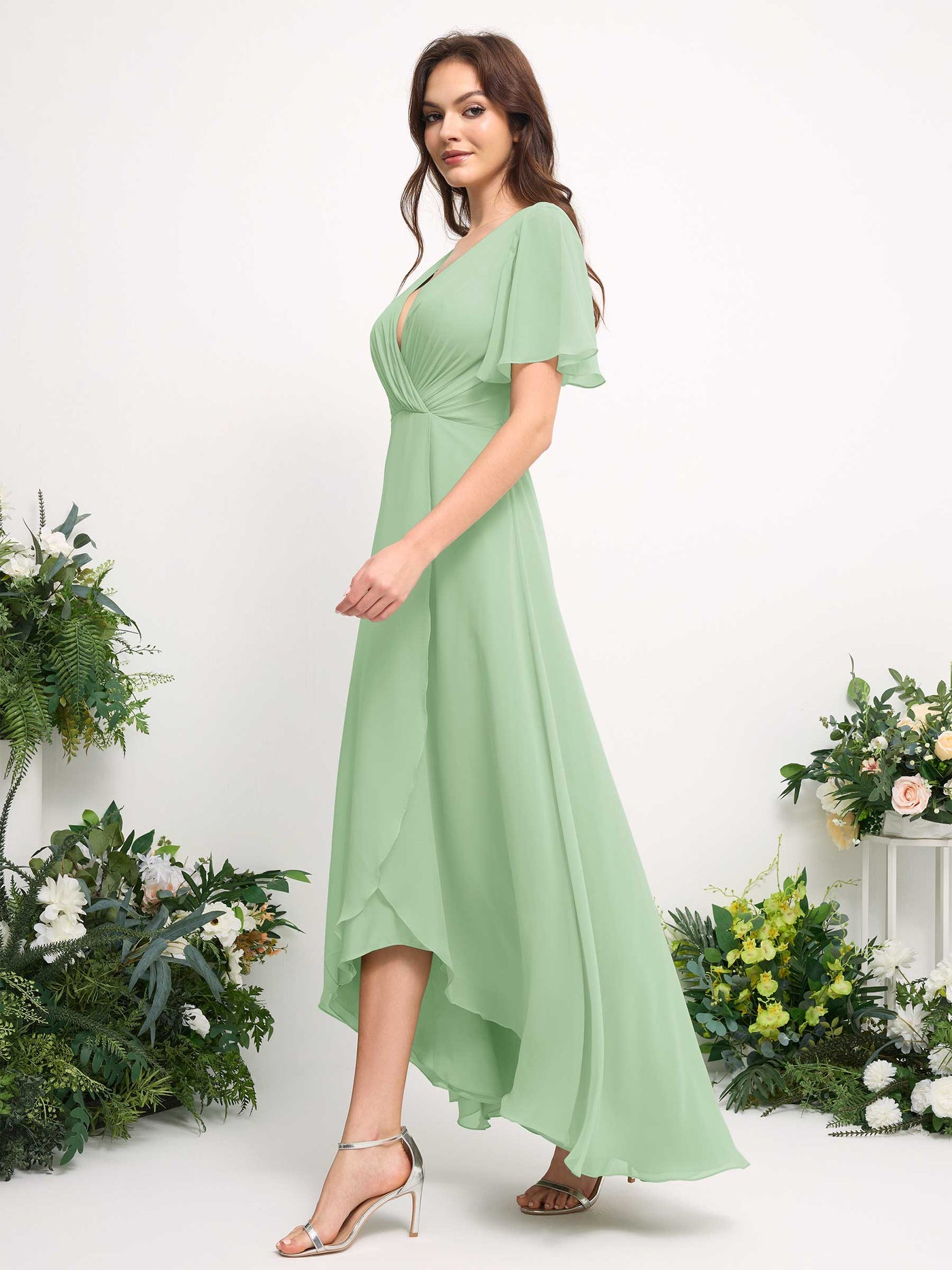 Carlyna Vestido línea A escote en V gasa hasta el suelo dama de honor Verde Menta #color_verde-menta